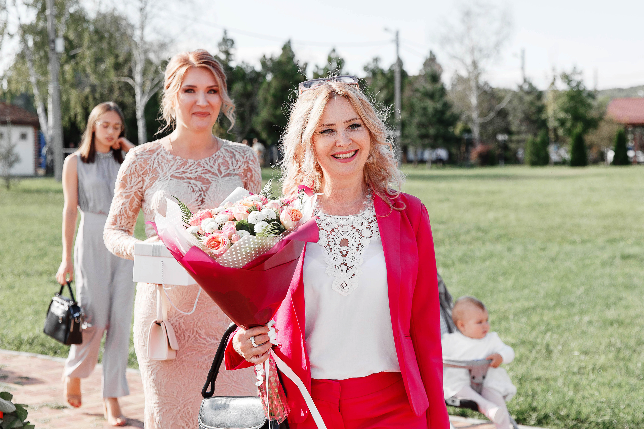 Свадебная фотосессия в ресторане Бэрэчэт г. Майкоп. Дмитрий Шевченко свадебное фото в г. Краснодар — Армавир — Лабинск