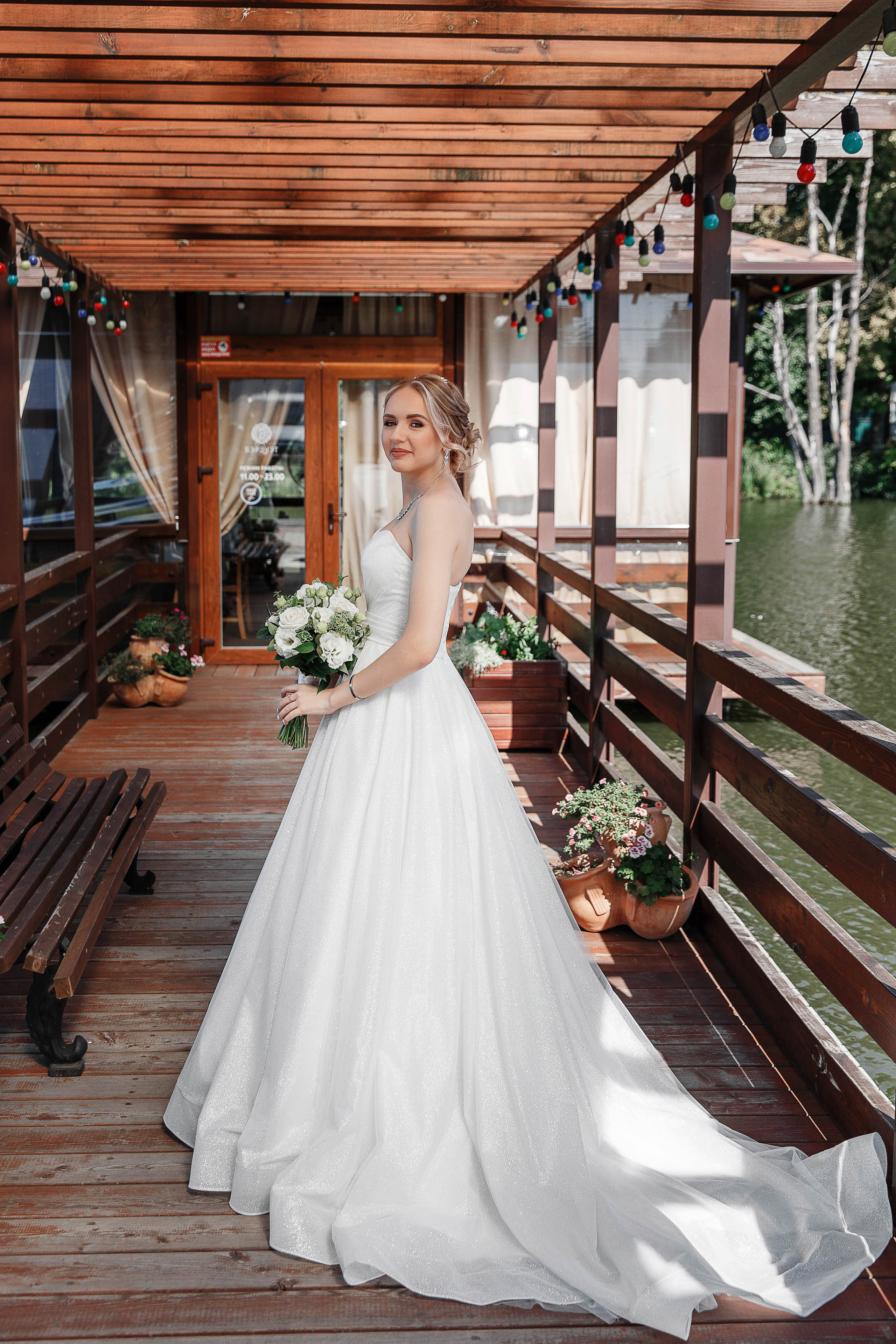 Свадебная фотосессия в ресторане Бэрэчэт г. Майкоп. Дмитрий Шевченко свадебное фото в г. Краснодар — Армавир — Лабинск