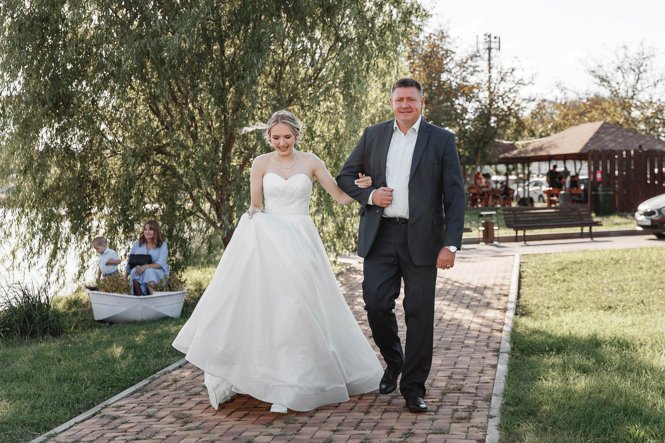 Свадебная фотосессия в ресторане Бэрэчэт г. Майкоп. Дмитрий Шевченко свадебное фото в г. Краснодар — Армавир — Лабинск