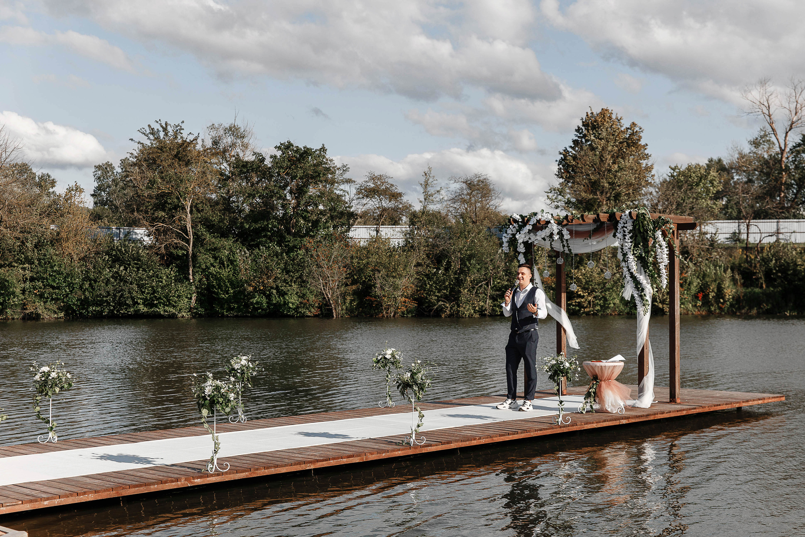 Свадебная фотосессия в ресторане Бэрэчэт г. Майкоп. Дмитрий Шевченко свадебное фото в г. Краснодар — Армавир — Лабинск