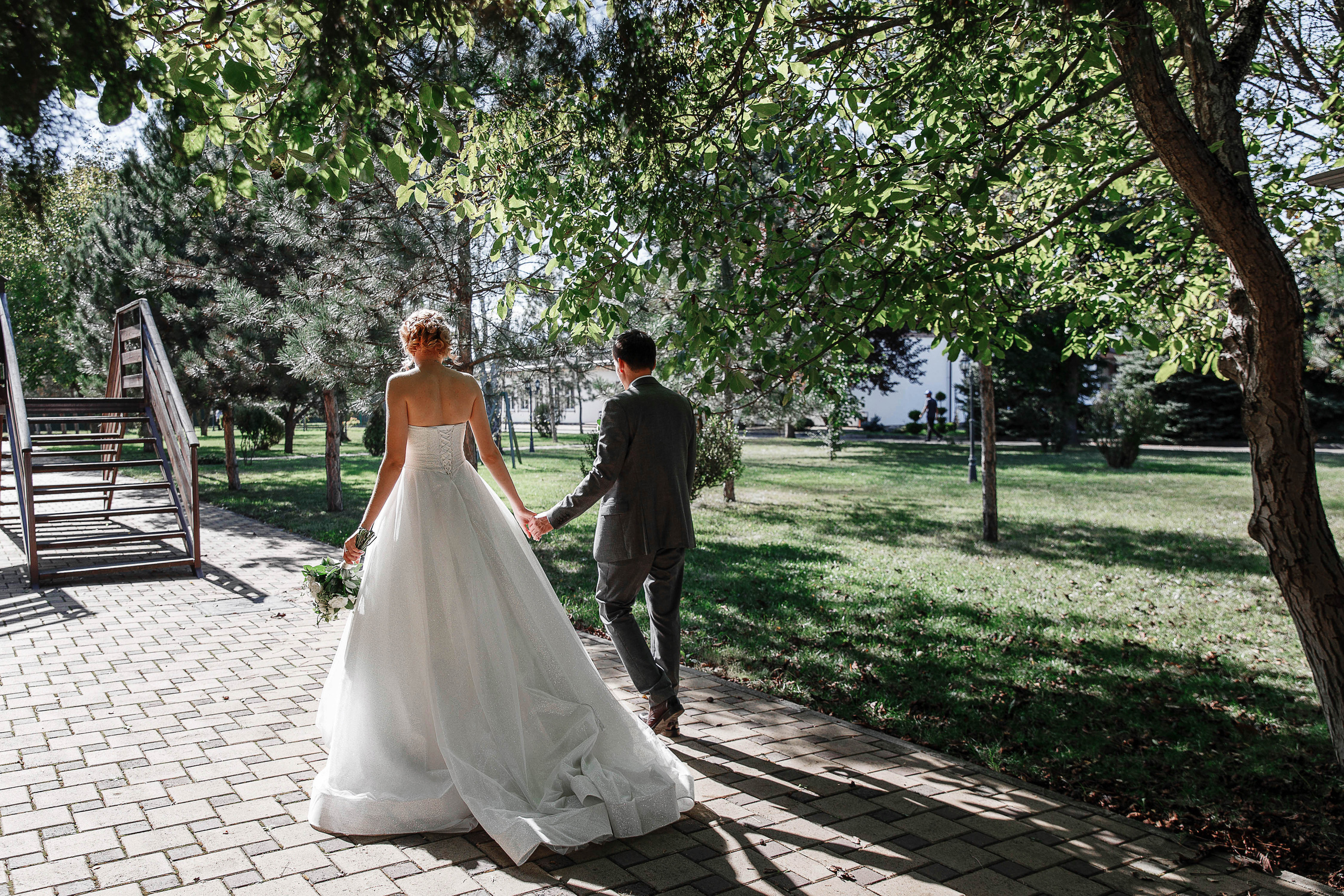 Свадебная фотосессия в ресторане Бэрэчэт г. Майкоп. Дмитрий Шевченко свадебное фото в г. Краснодар — Армавир — Лабинск