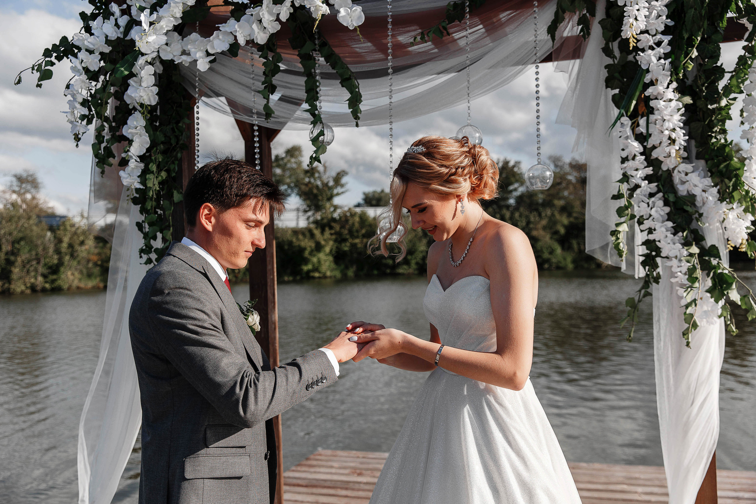 Свадебная фотосессия в ресторане Бэрэчэт г. Майкоп. Дмитрий Шевченко свадебное фото в г. Краснодар — Армавир — Лабинск