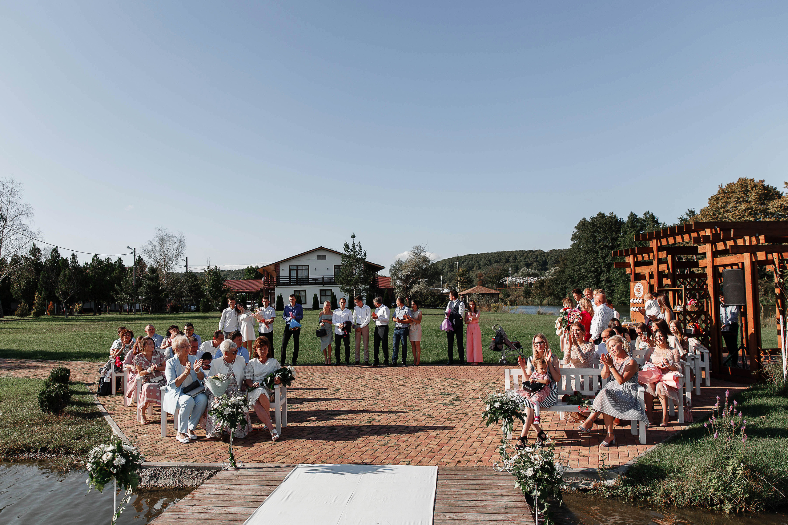 Свадебная фотосессия в ресторане Бэрэчэт г. Майкоп. Дмитрий Шевченко свадебное фото в г. Краснодар — Армавир — Лабинск