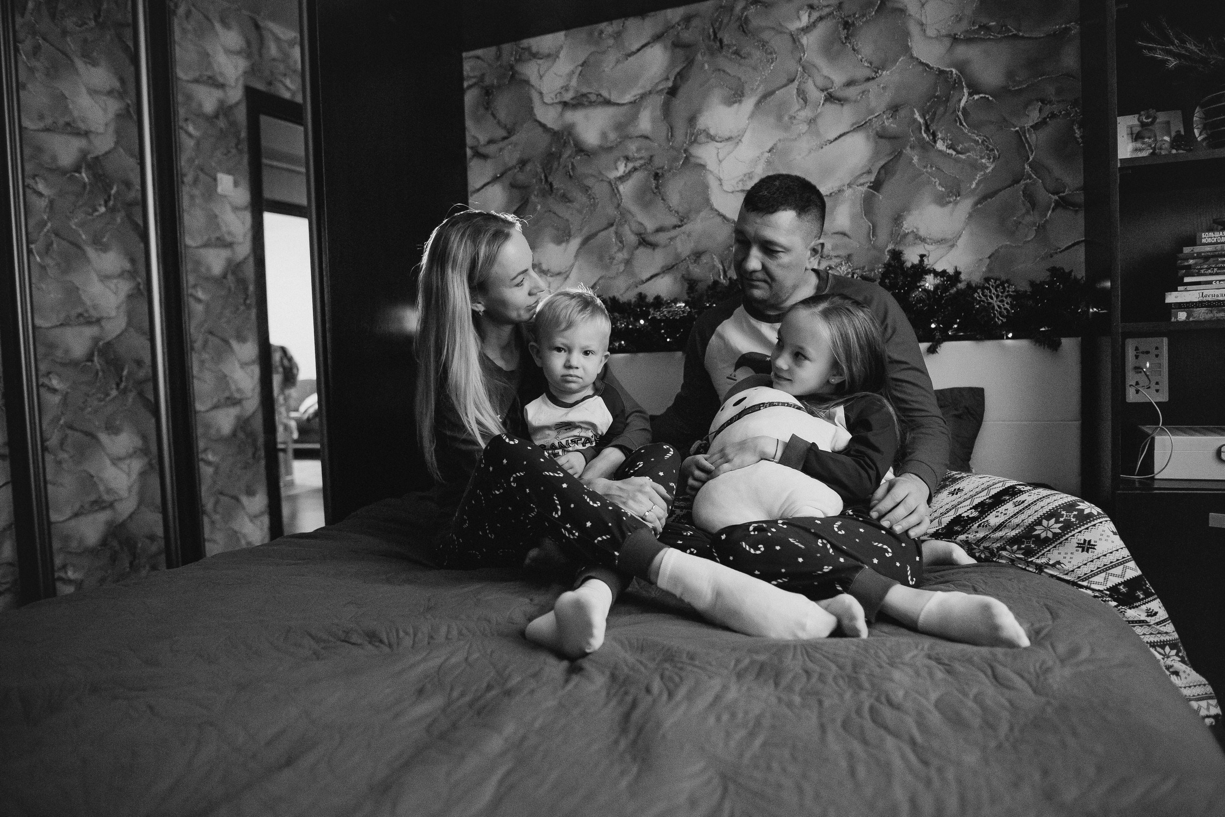 Домашние кадры — самые ценные. Свадебный фотограф Пермь