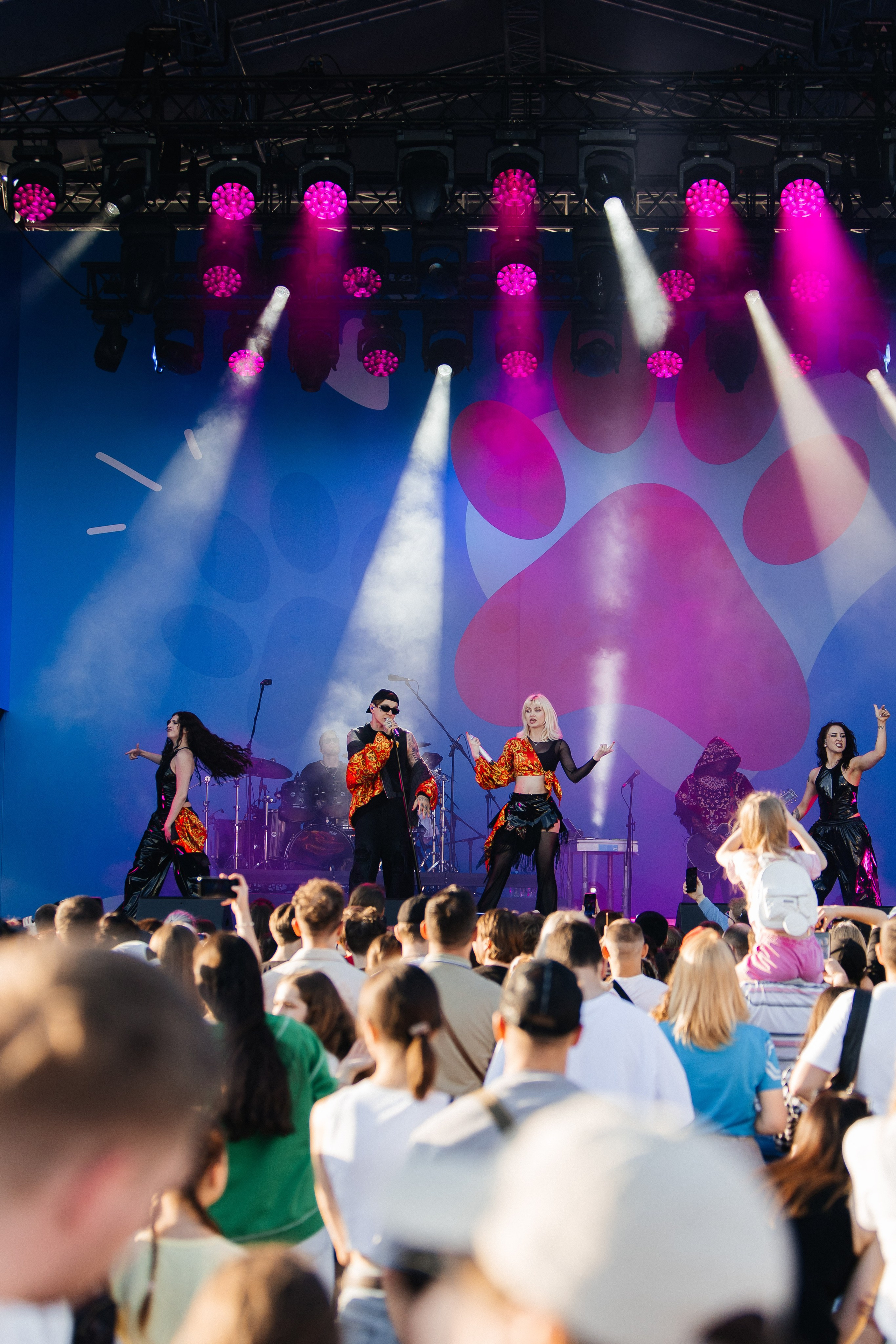 ФЕСТИВАЛЬ VK «ЛАПКИ» | 2025, МОСКВА. Five Media — репортажный фотограф Москва | Мск