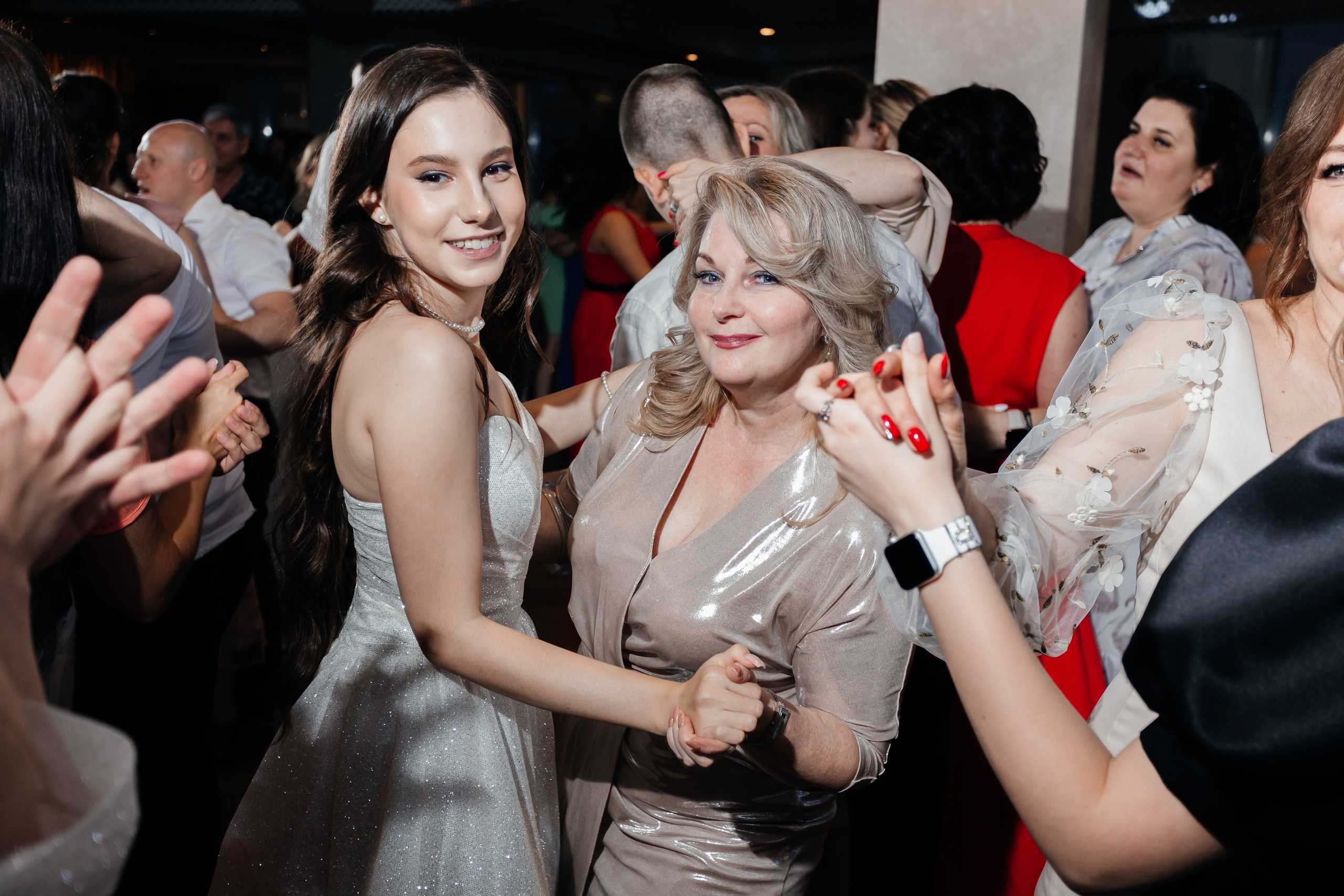 Выпускной 11 «А». Школа № 42. Свадебный фотограф в Краснодаре Николай Крауз