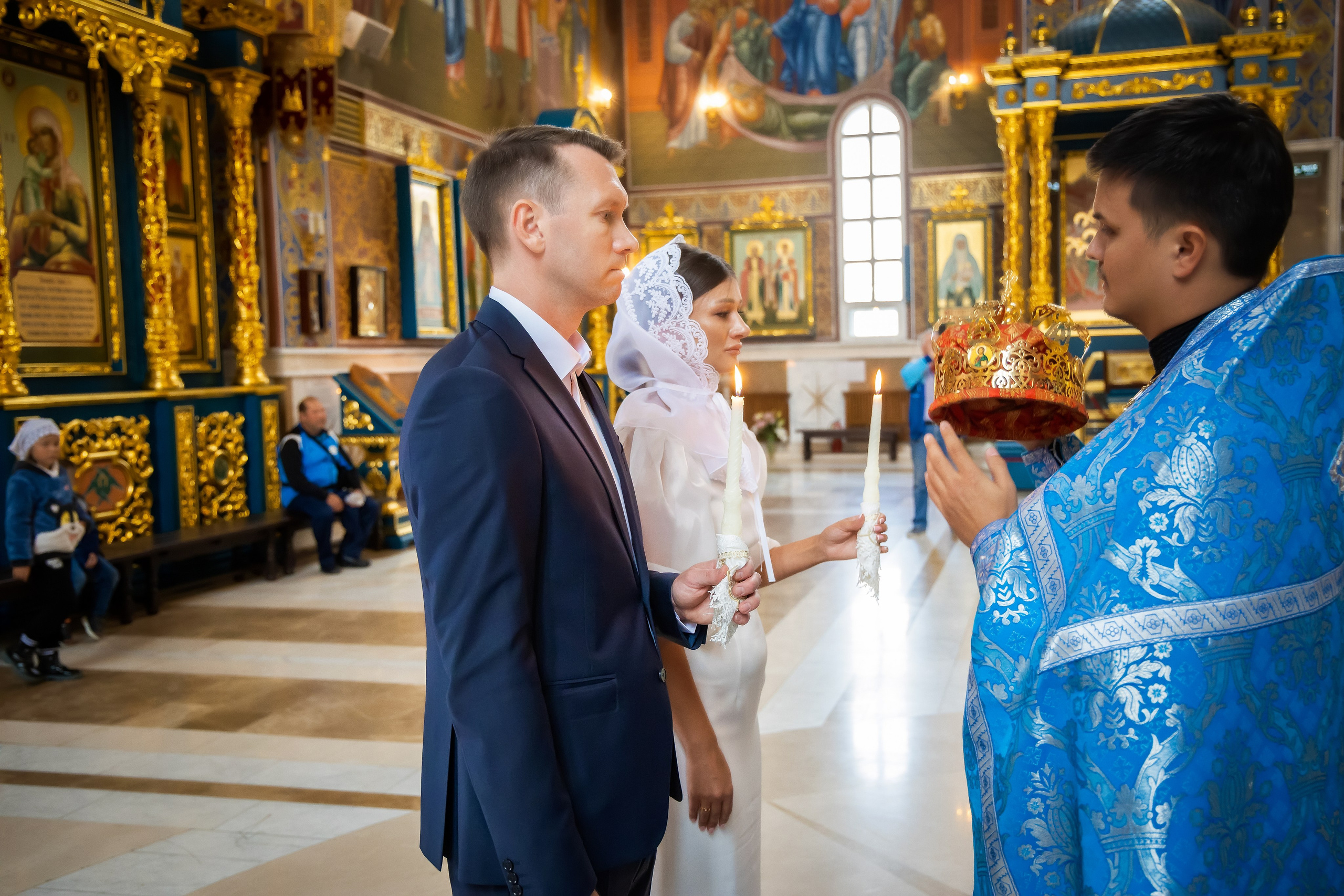 В Храме. Семейный и Свадебный фотограф в Астане Александр Астапов