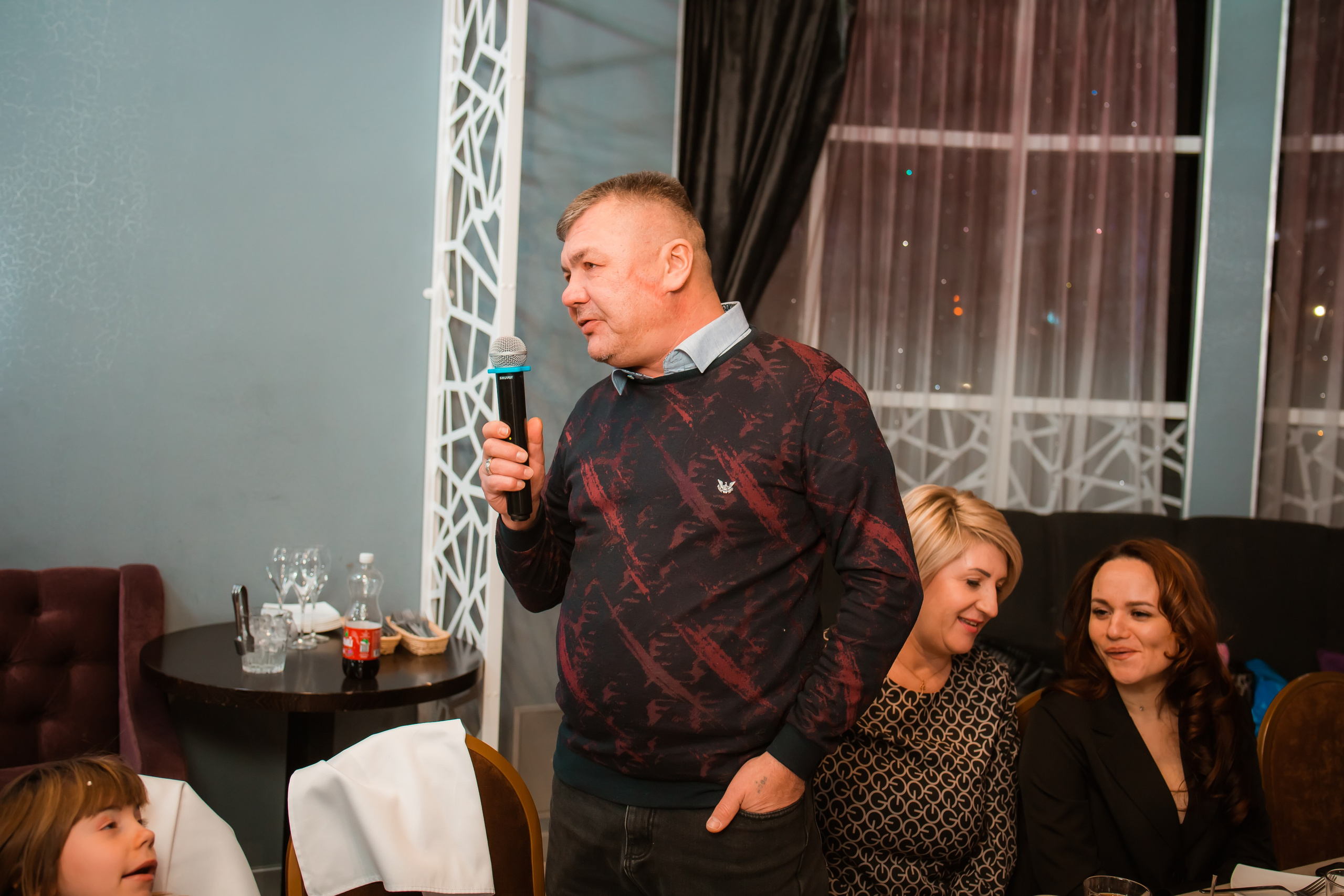 День Рождение Рябинина Ивана. Репортажный фотограф Василий Сазонов в Нижневартовске