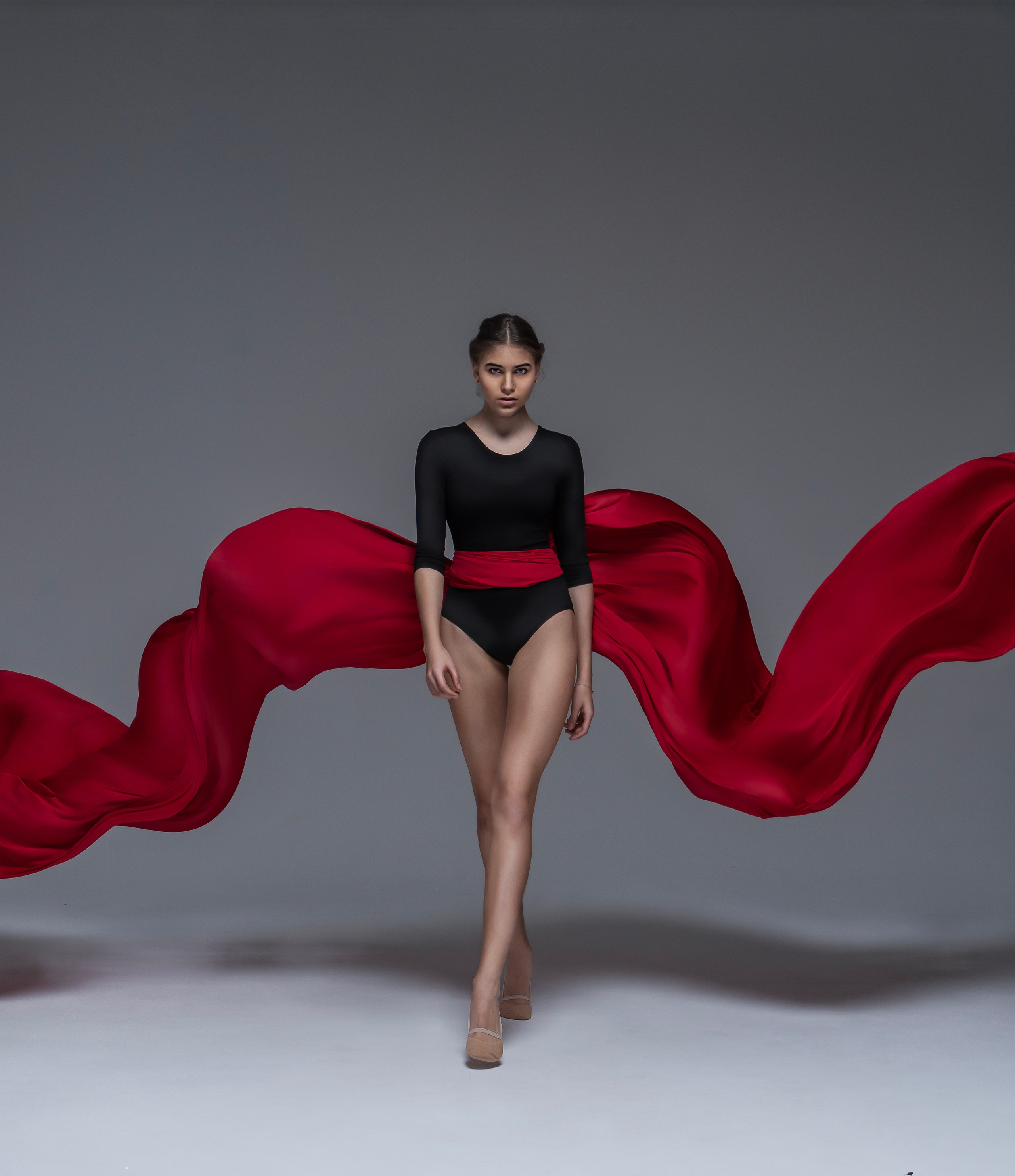 Фотопроект с тканью. Профессиональный фотограф в Москве Марина Григорьева