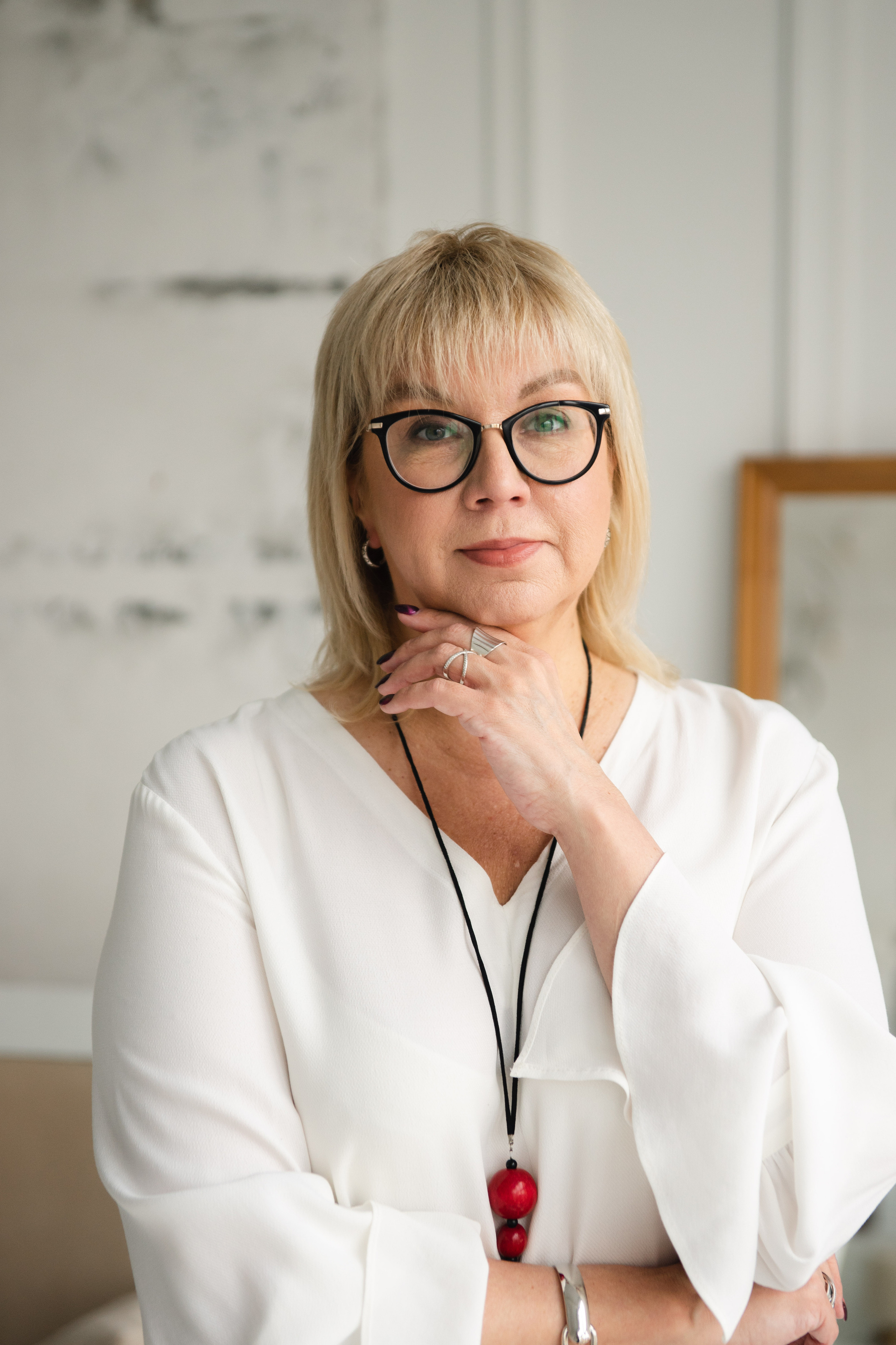 Марина (риэлтор). Бренд и контентные фотосессии, портреты и лавстори в Санкт-Петербурге