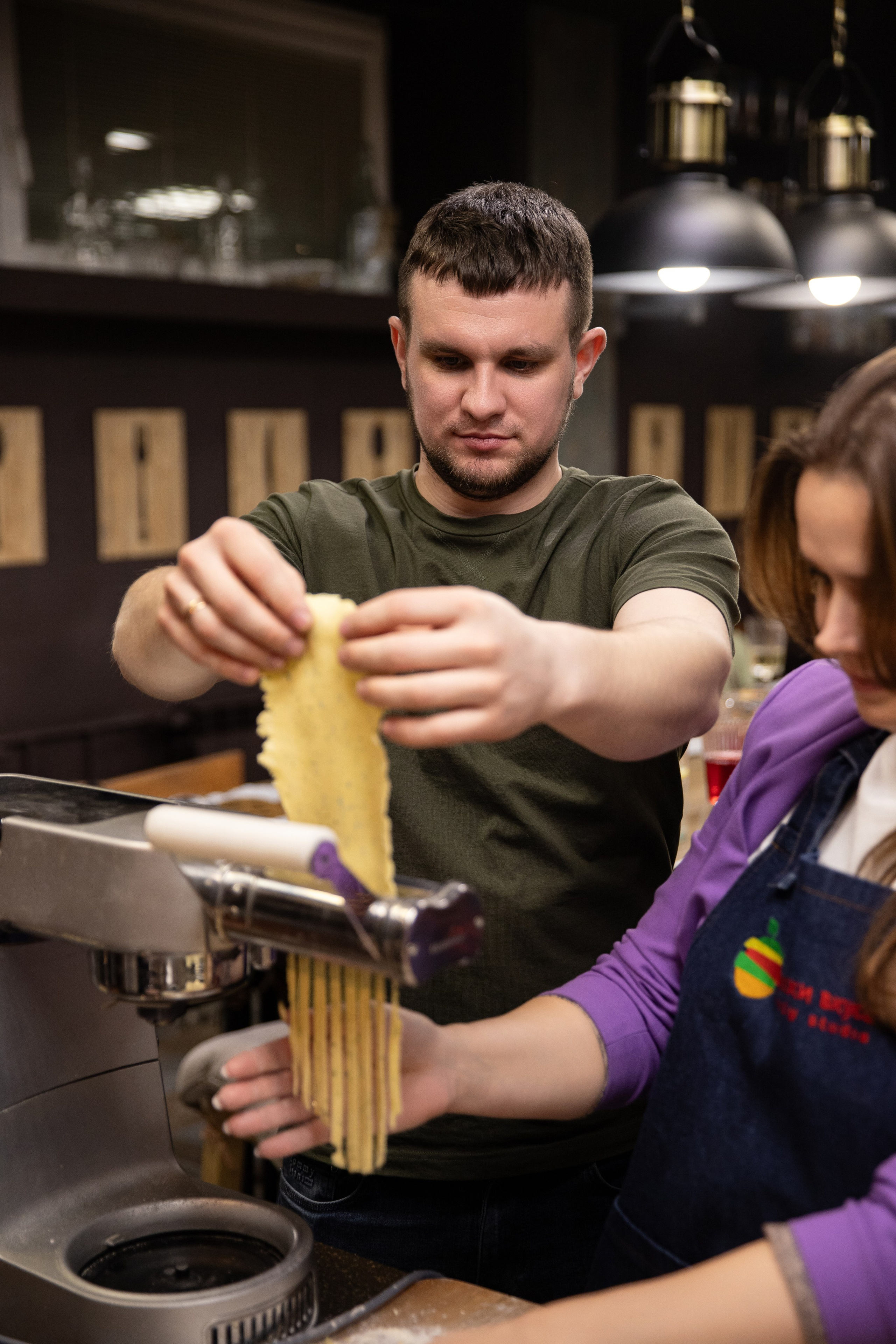 Встреча во «Краски Вкуса». Свадебный фотограф Иркутск, репортажный фотограф Иркутск