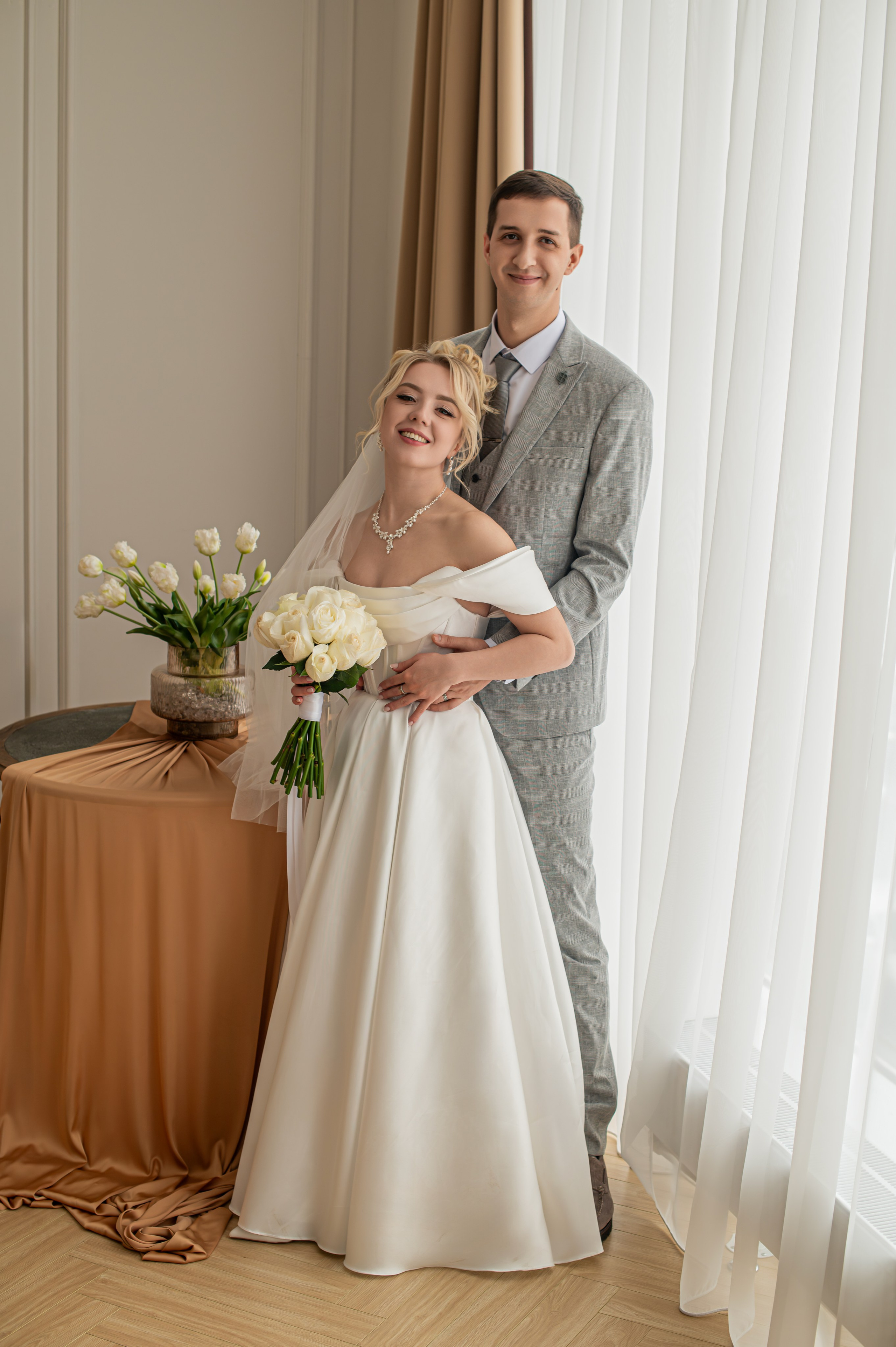 Съемка в студии, гостинице. Семейный и свадебный фотограф в Донецке Донская Анастасия