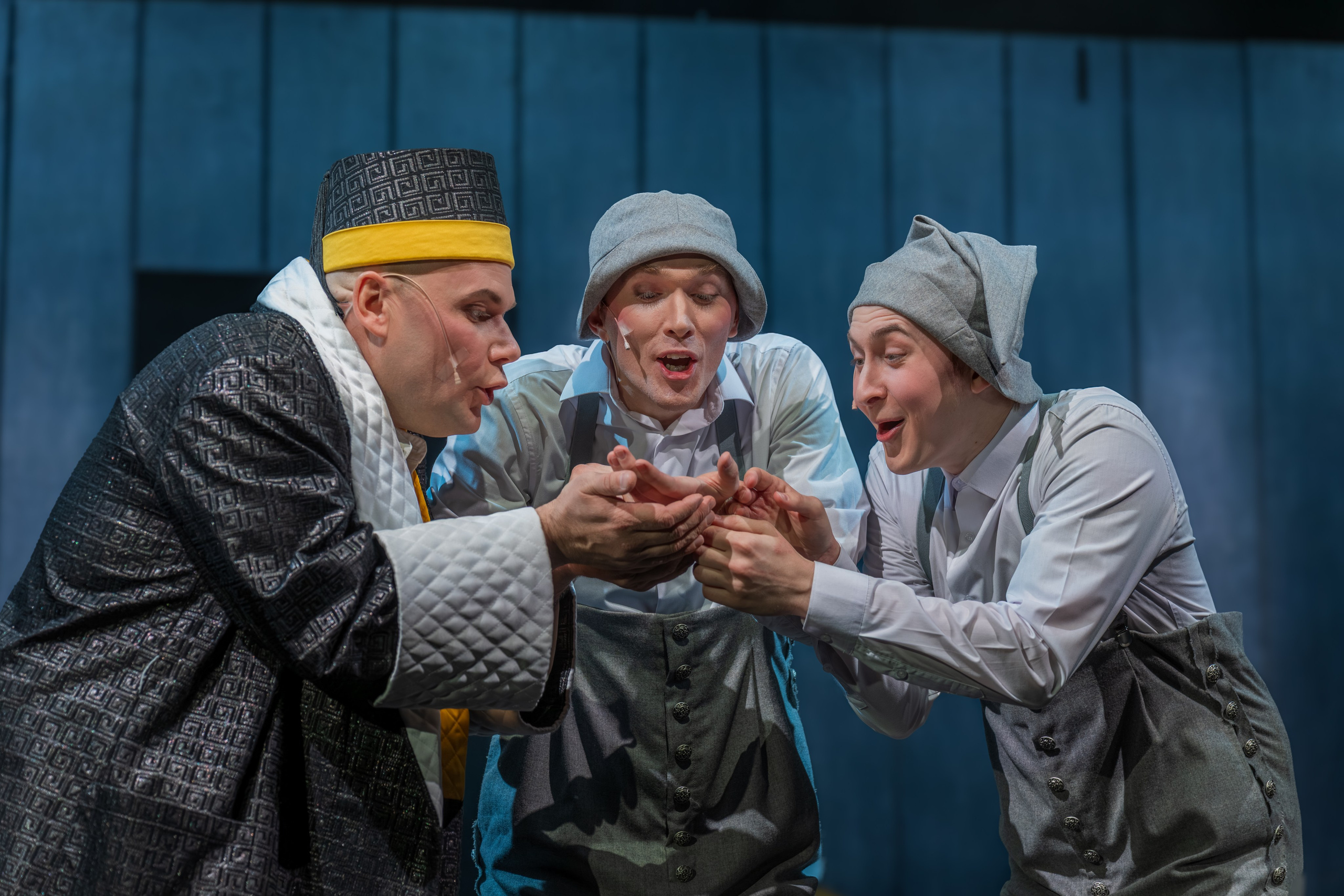 Театр Терезы Дуровой: Ревизор. Сайт фотографа Сергея Абрамова