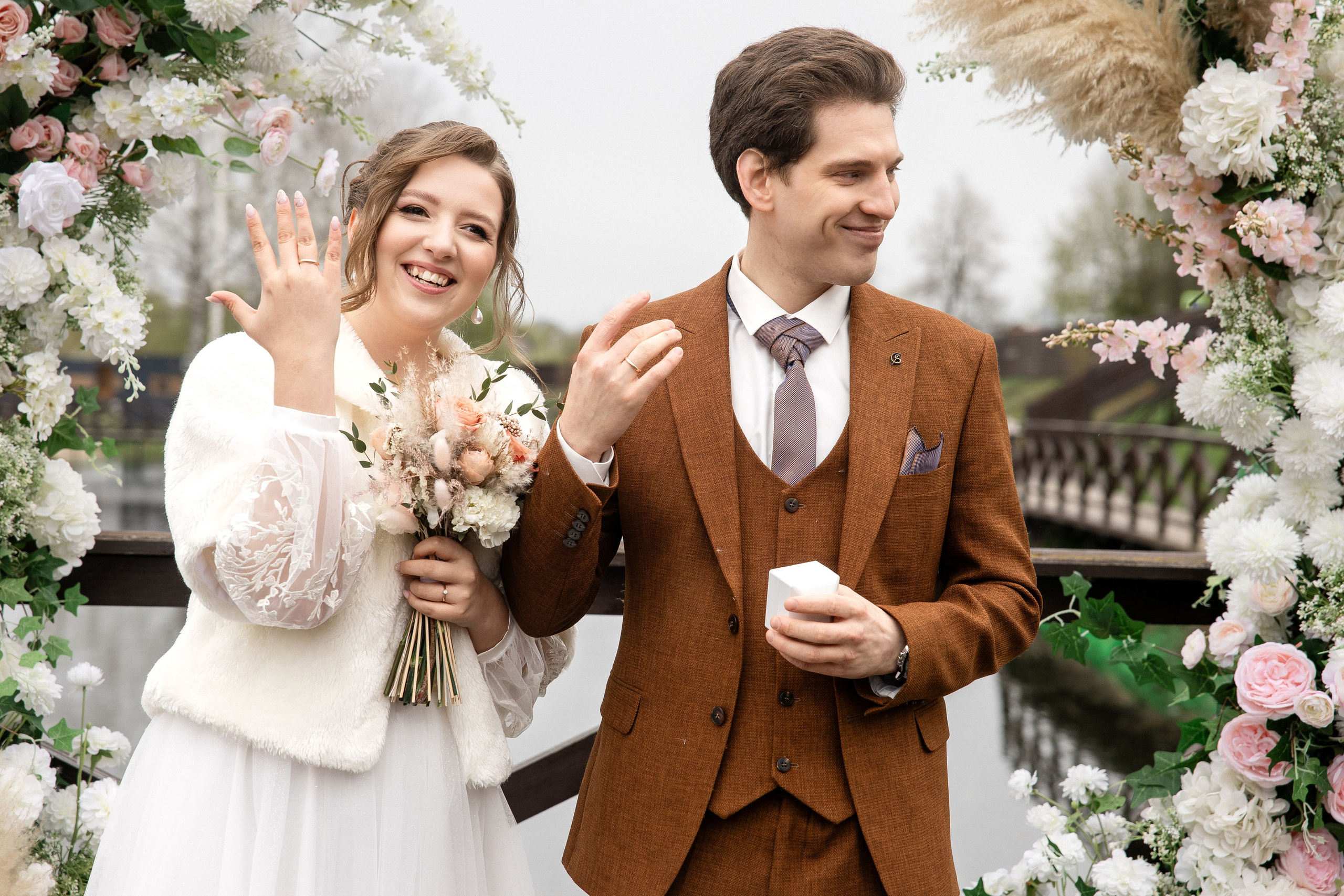 I&J. Свадебный фотограф в Иваново Гитарина Черняева