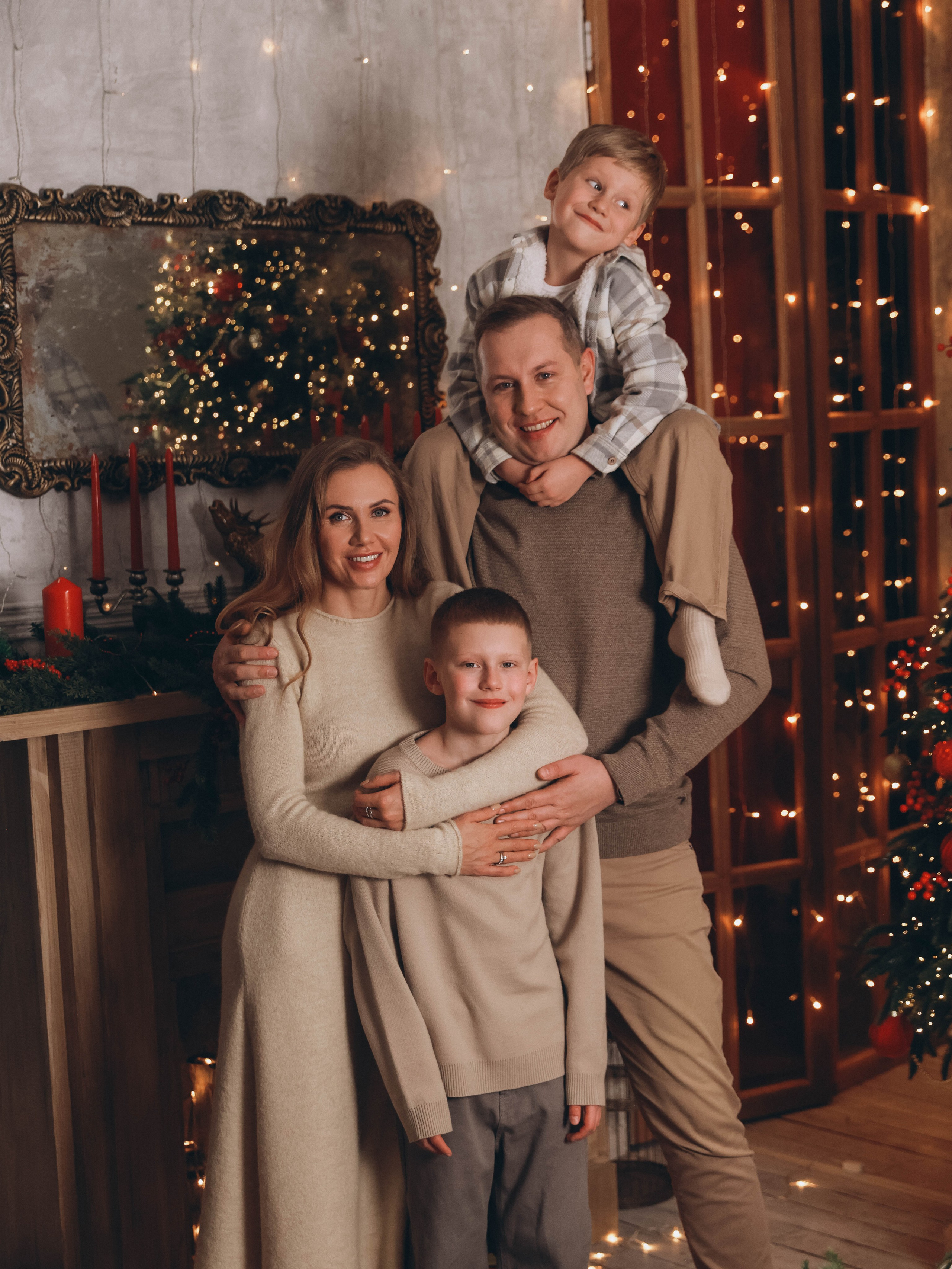 Вечерная семейная новогодняя. Мультифотограф Динара Ахмедзянова