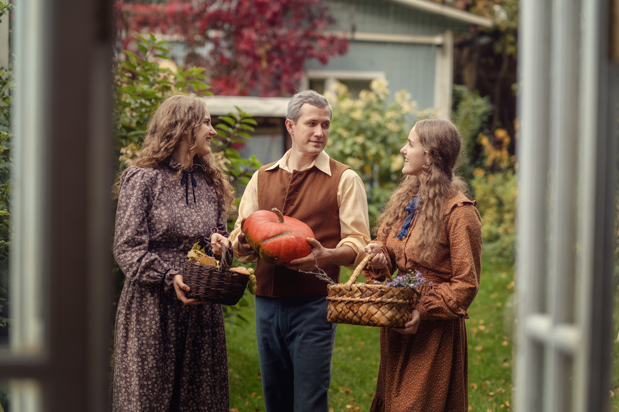 Семейные радости. Осень в Old New Home. Семейный фотограф Новая Рига (Звенигород, Истра) Евгения Литовченко