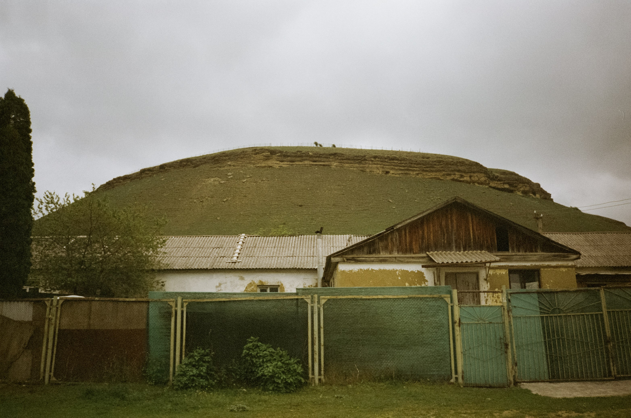 Лермонтовская скала в Кисловодске. Железноводск и Пушкинская галерея. Фотограф-документалист Мария Осокина