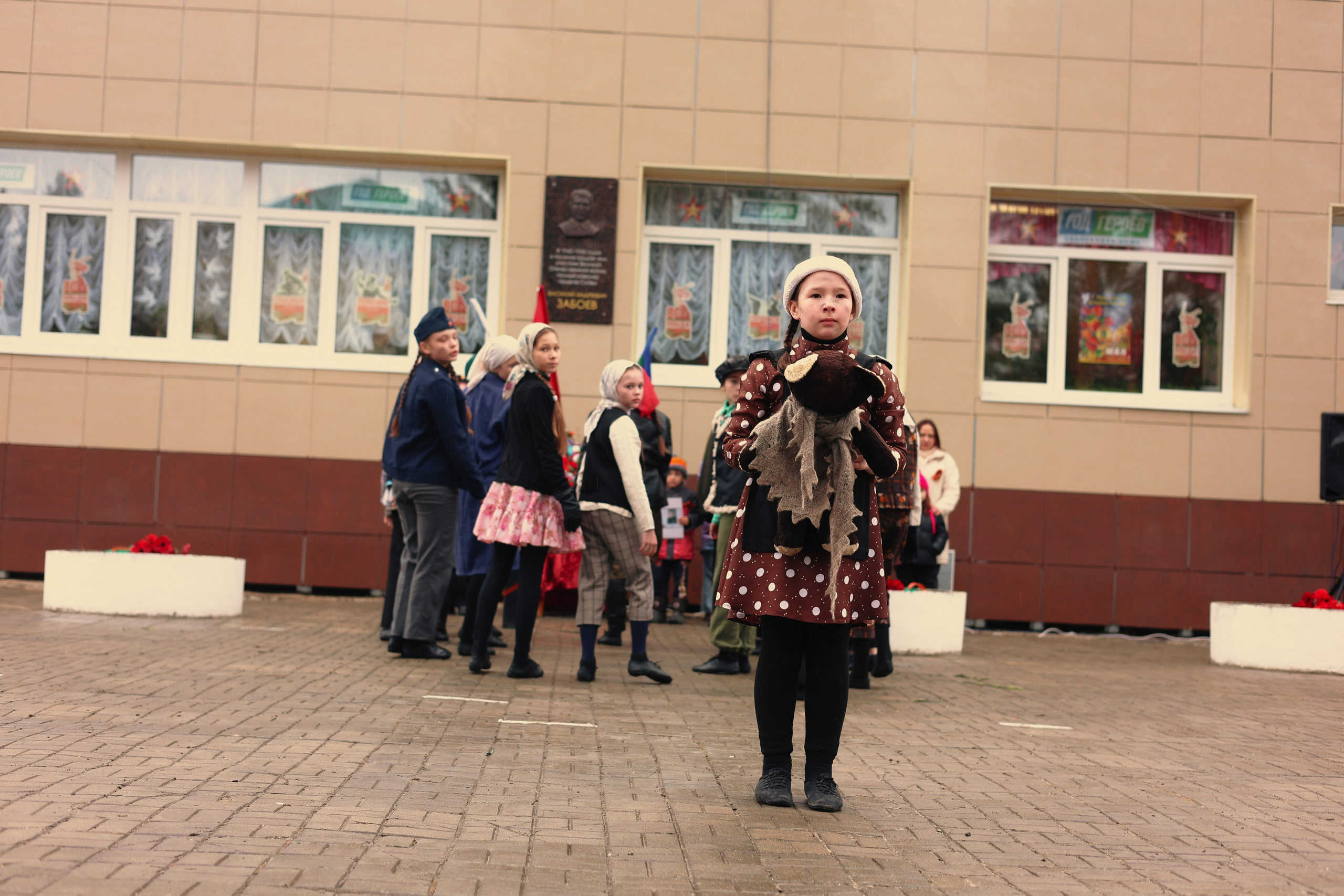 9 мая — «Родной дом». Фотограф в городе Киров Денис Вербин