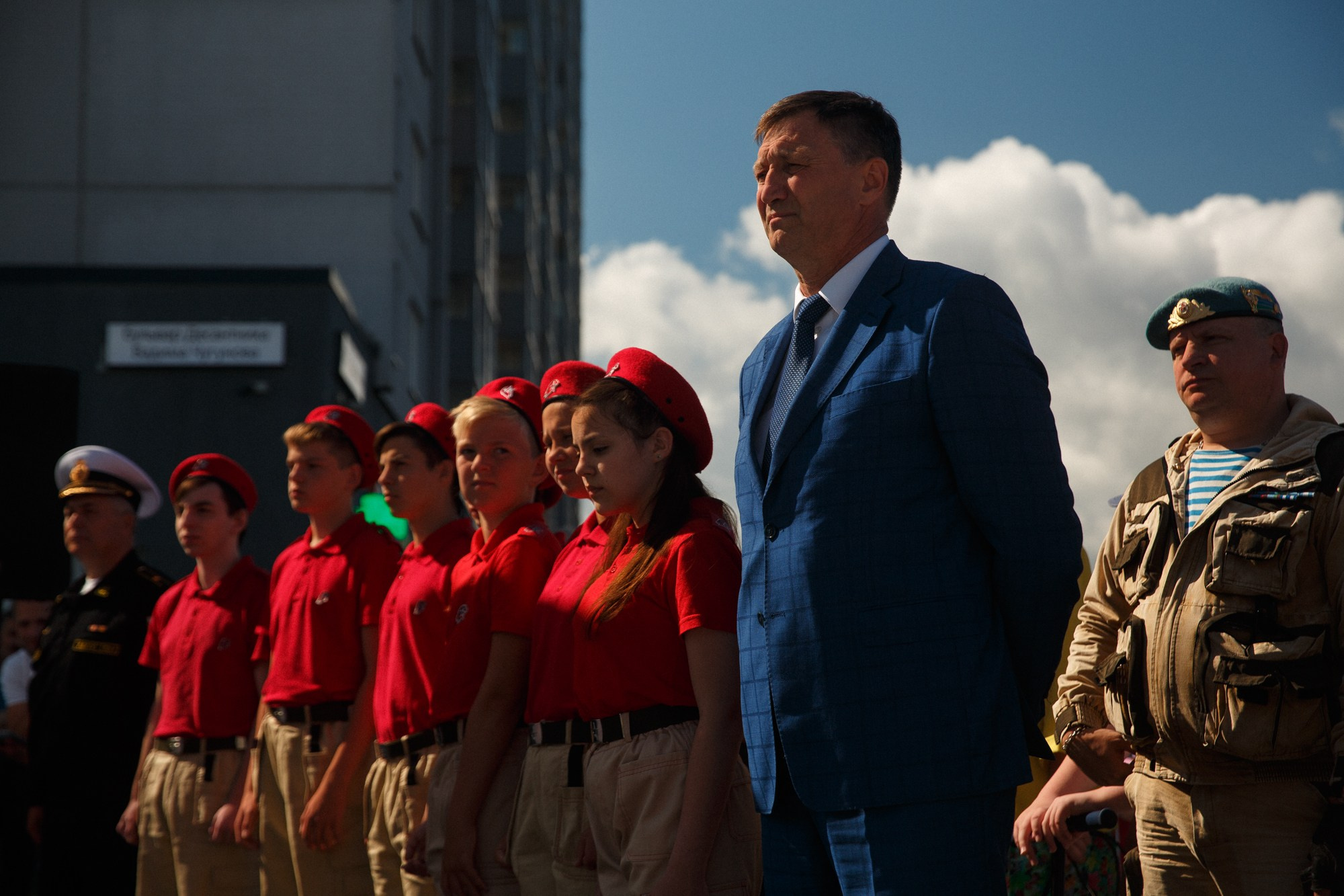 ОТКРЫТИЕ ПАМЯТНИКА. Рабочая сторона — бизнес портрет и репортаж в Санкт-Петербурге