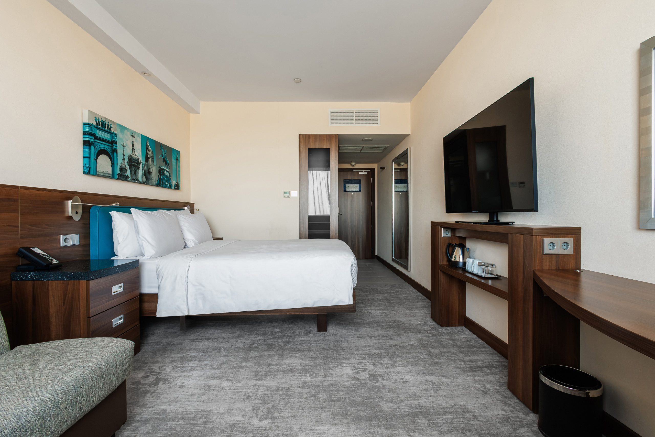 Hampton by Hilton Saint Petersburg ExpoForum 3*. Коммерческий фотограф в Санкт-Петербурге | Фуд, интерьерная и рекламная съемка | Влад Жолудев