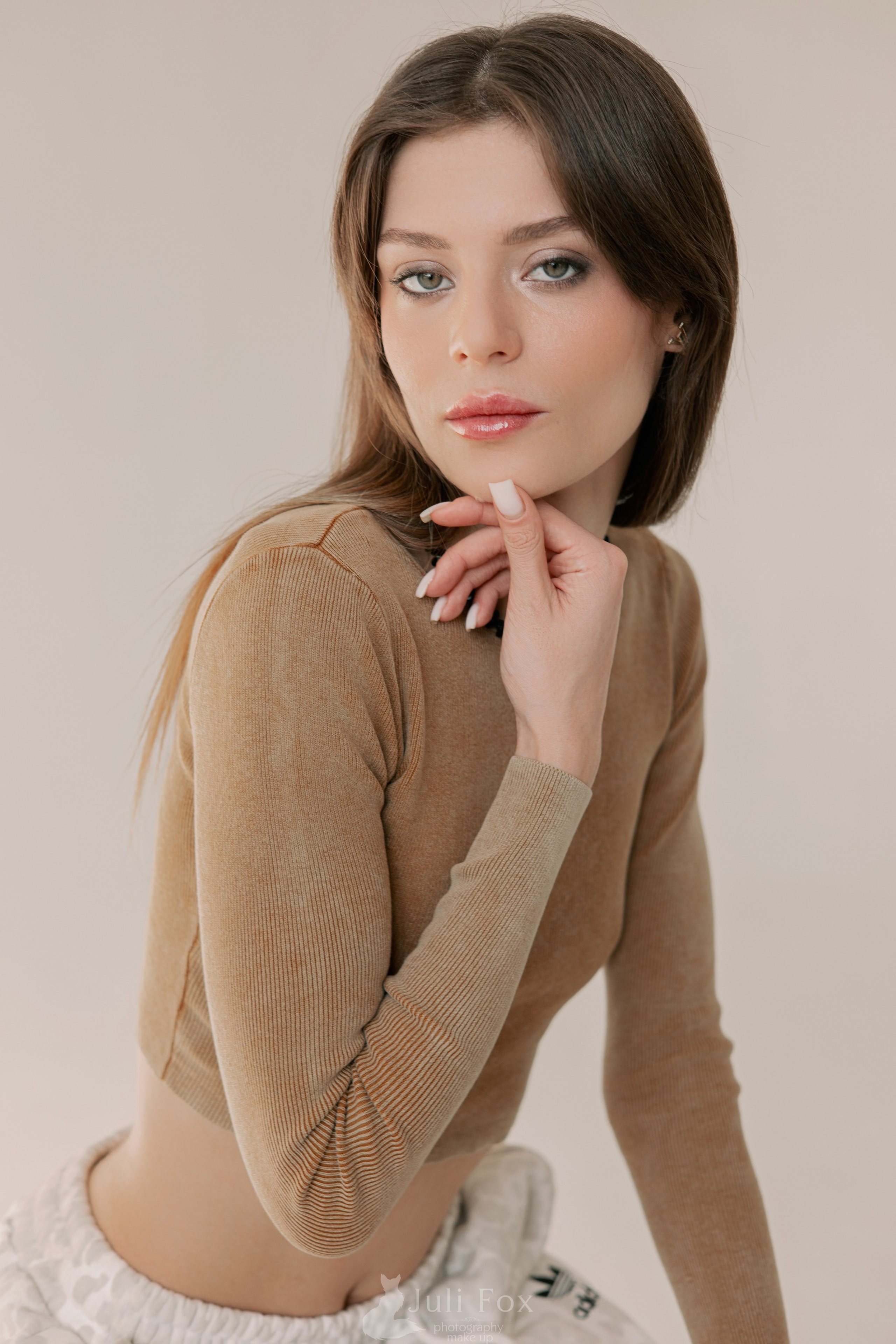 женский портретвладивосток, портретная фотосессия владивосток, фотограф владивосток, женская фотосессия владивосток, владивисток фото, фотосессия для девушек владивосток, владивосток портрет, фотограф юлиана джули фокс, фотосессия приморский край, портрет приморский край