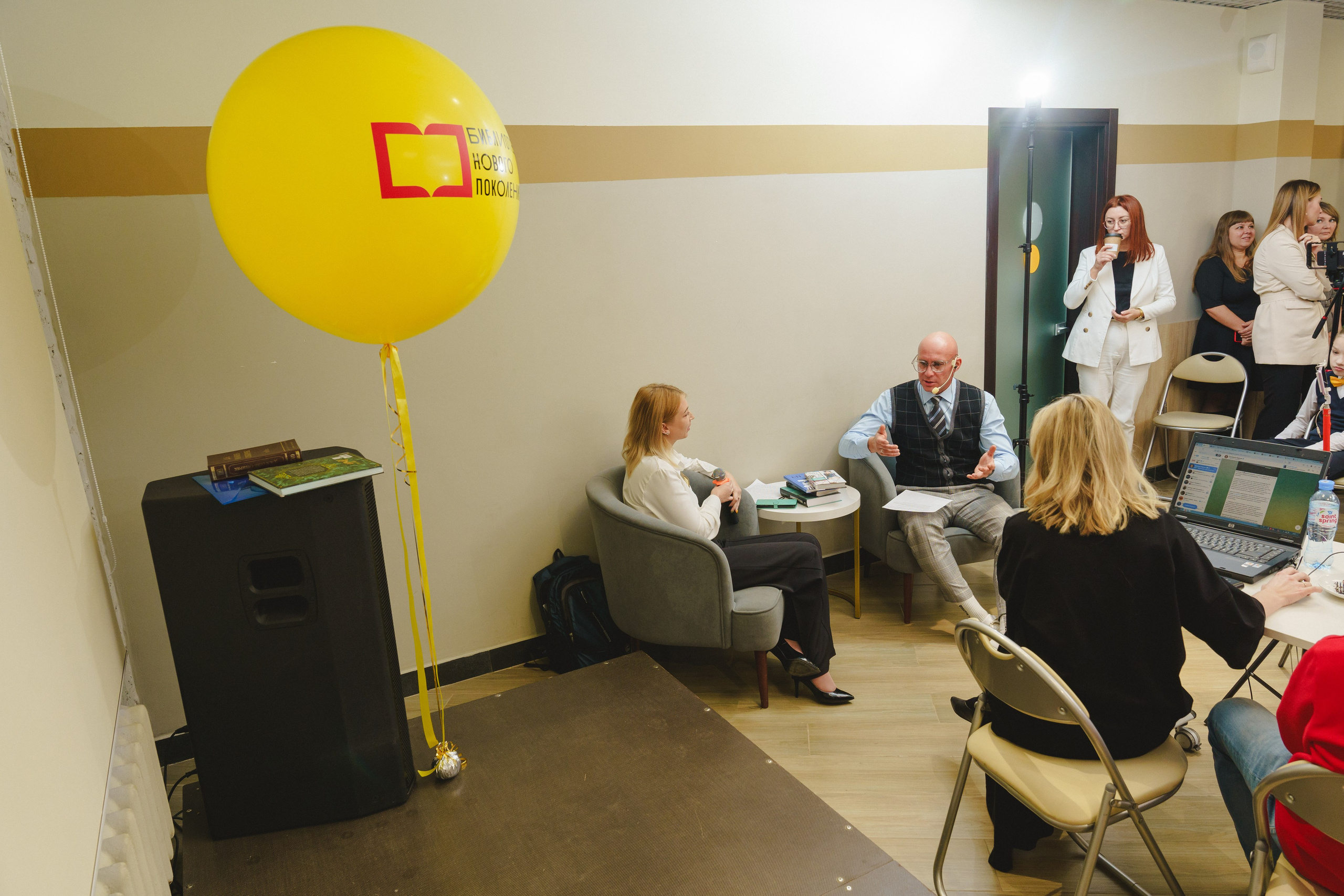 Шоу «Катапульта " в ЦБС г. Березовский «К7». Фотограф в детский сад в Екатеринбурге, выпускные альбомы Юлия Умерова