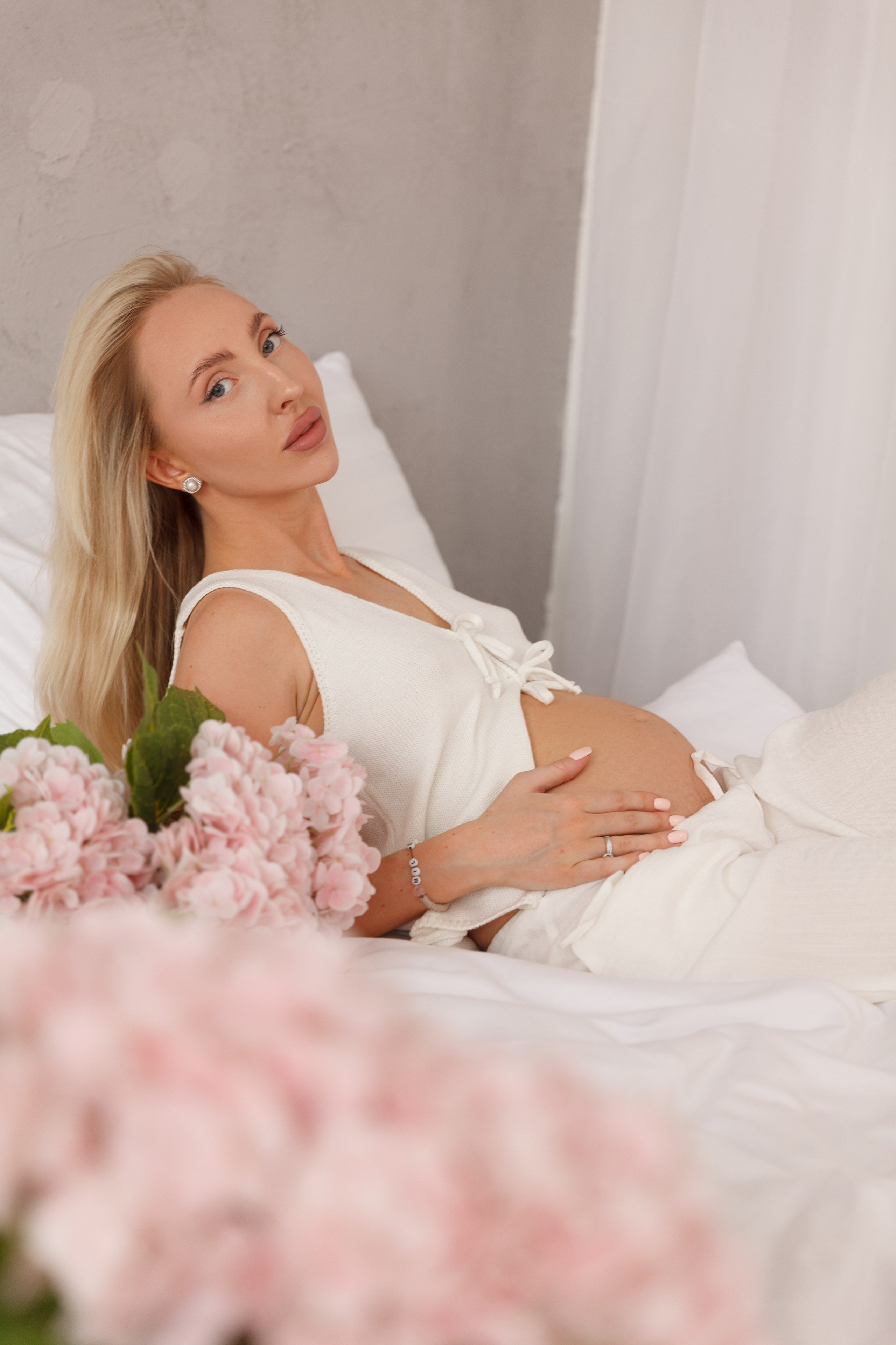 Maternity. Anastasia Lanina — Fashion & Portrait Photographer in Bodrum