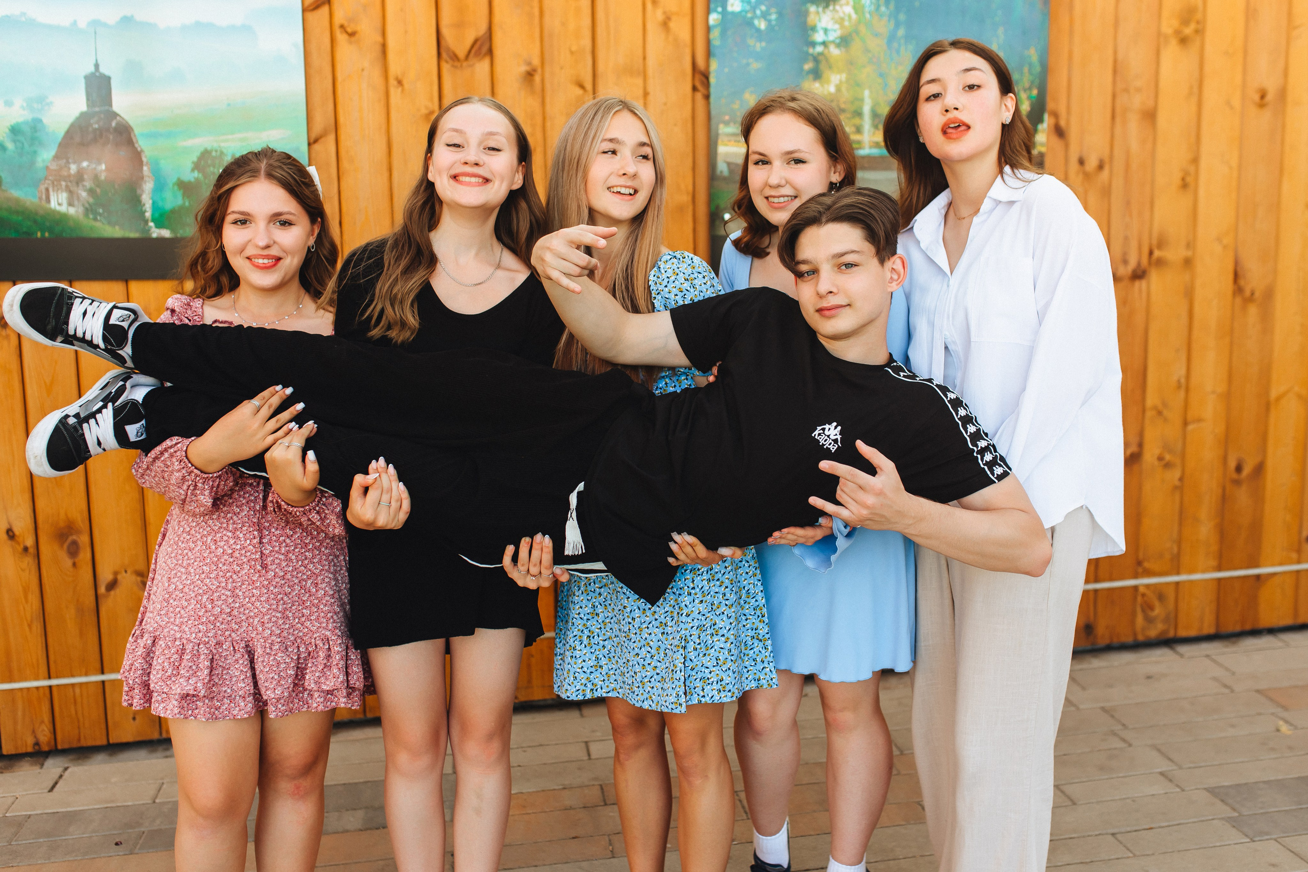 9 класс на площади. Свадебный и семейный фотограф в Туле и области Маша Костина