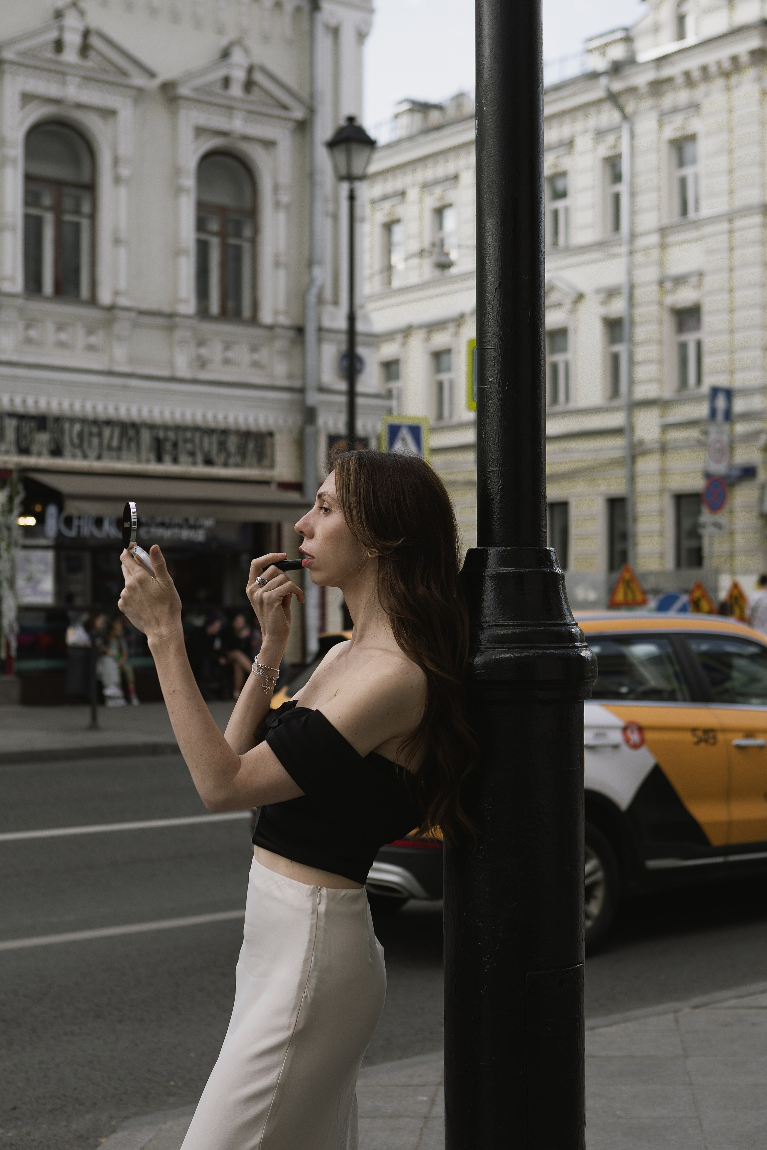 Лена. Летняя фотопрогулка. Фотограф в Москве Таша Логинова