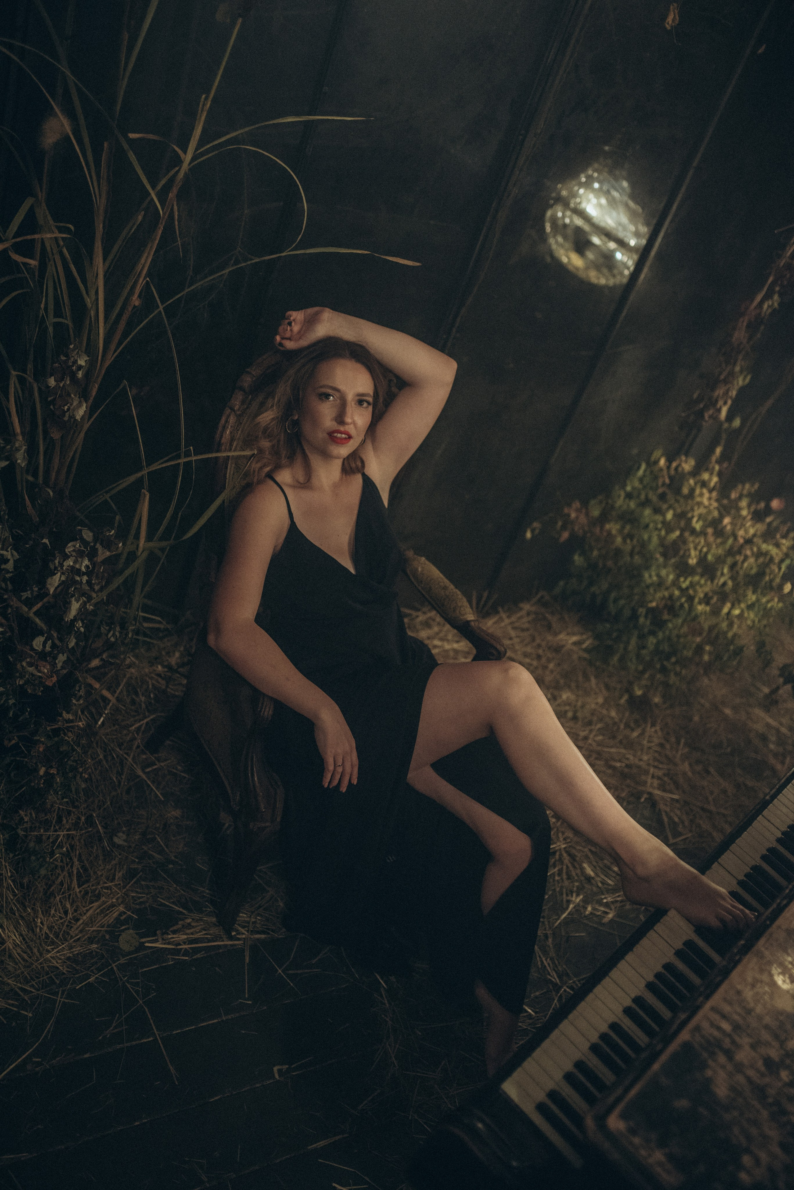 Женя. Оранжерея в лесу. Семейный фотограф в Москве Екатерина Север