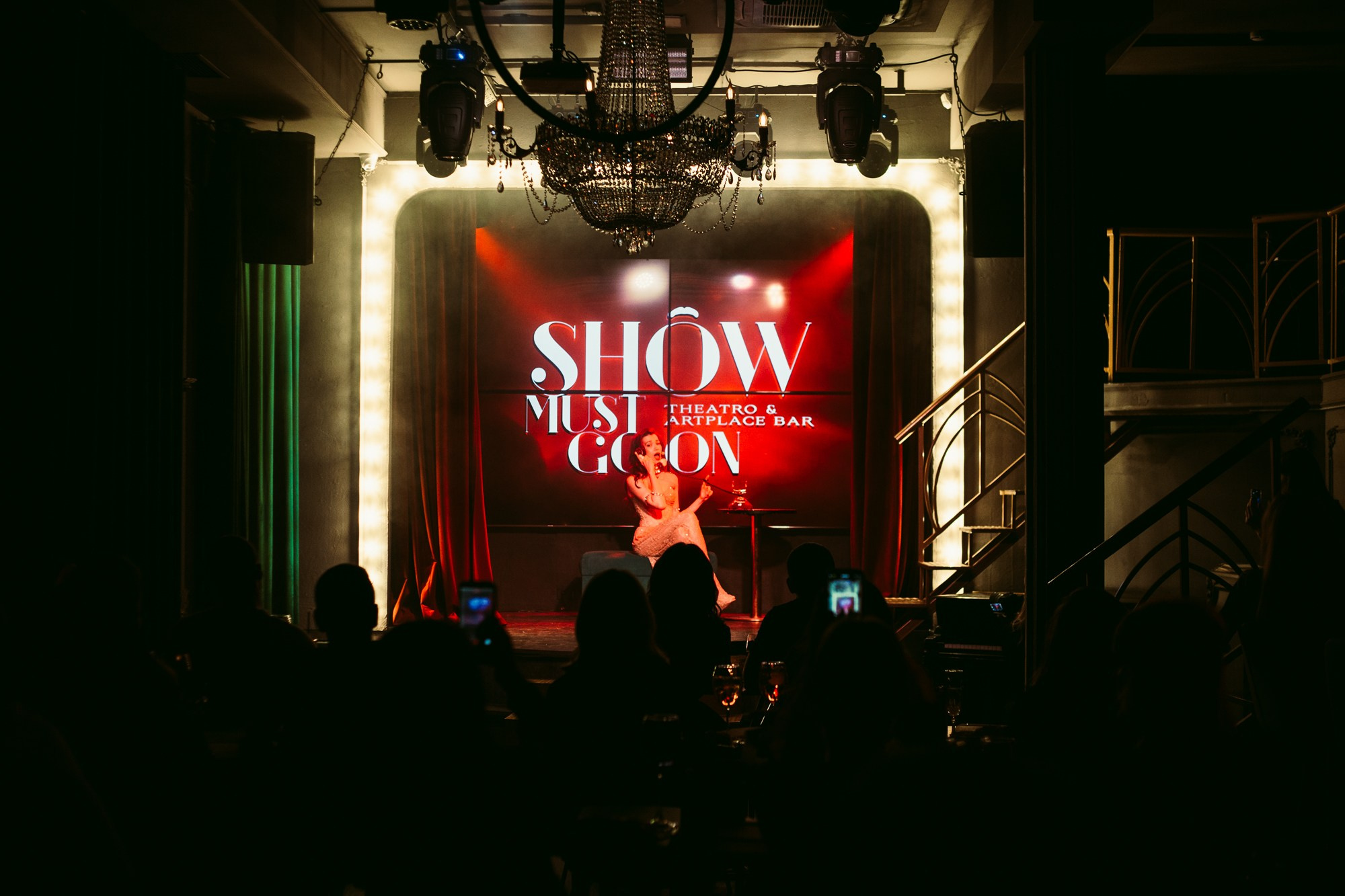 Show must go on. Фотограф, г. Иркутск