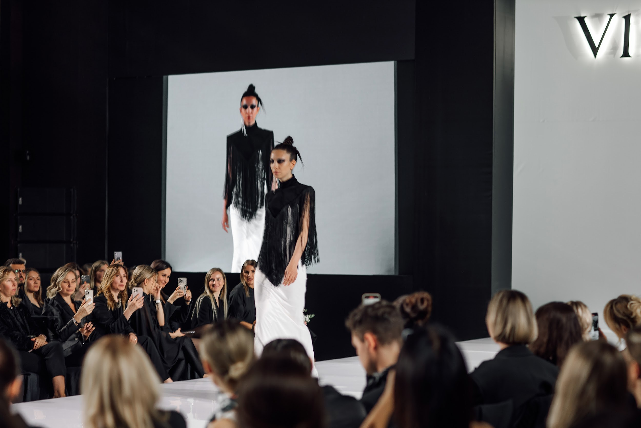 VISION. Любовь Чуляева — свадебный фотограф в Москве и Европе