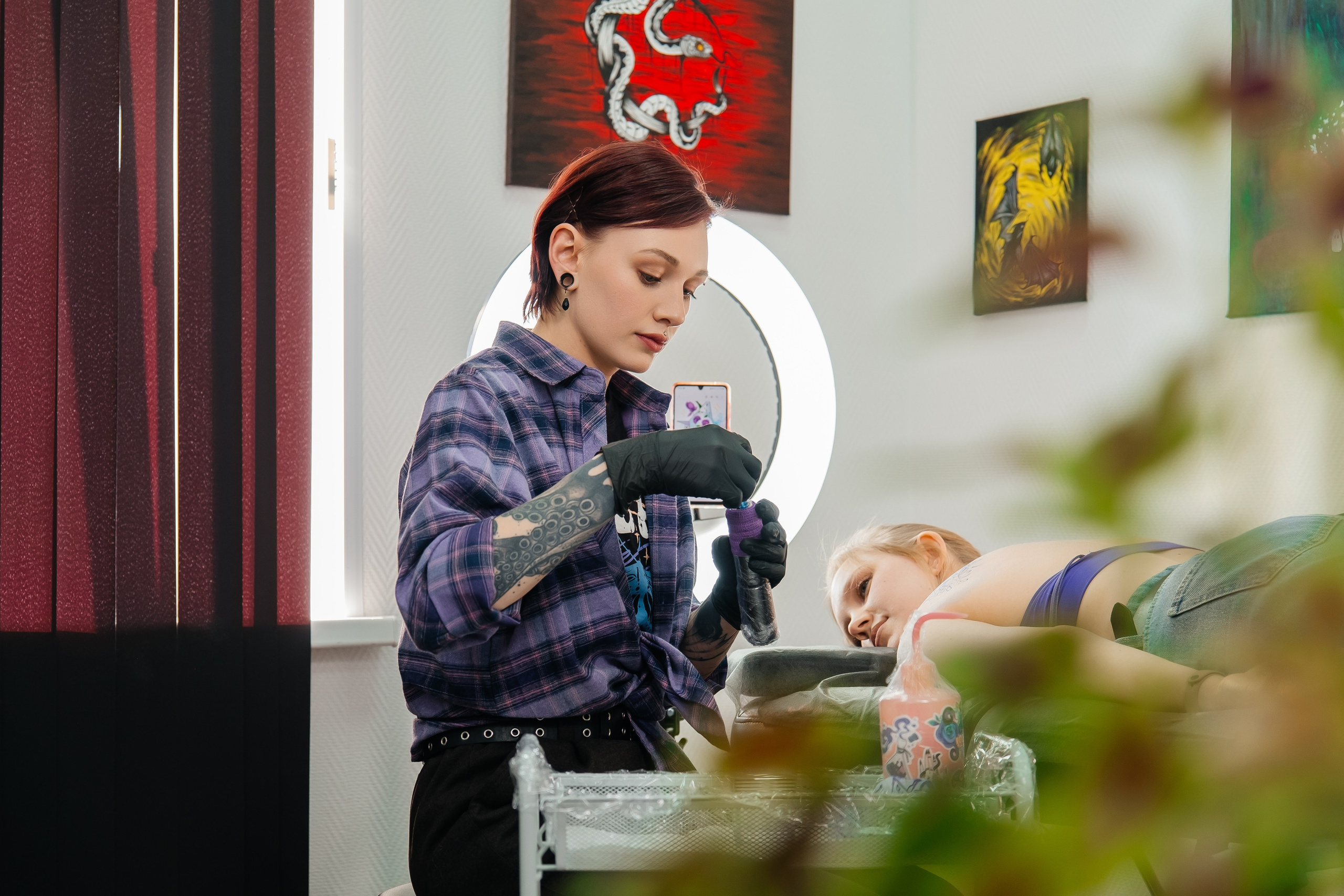 Ирина — тату мастер. Фотограф Молчанов Александр