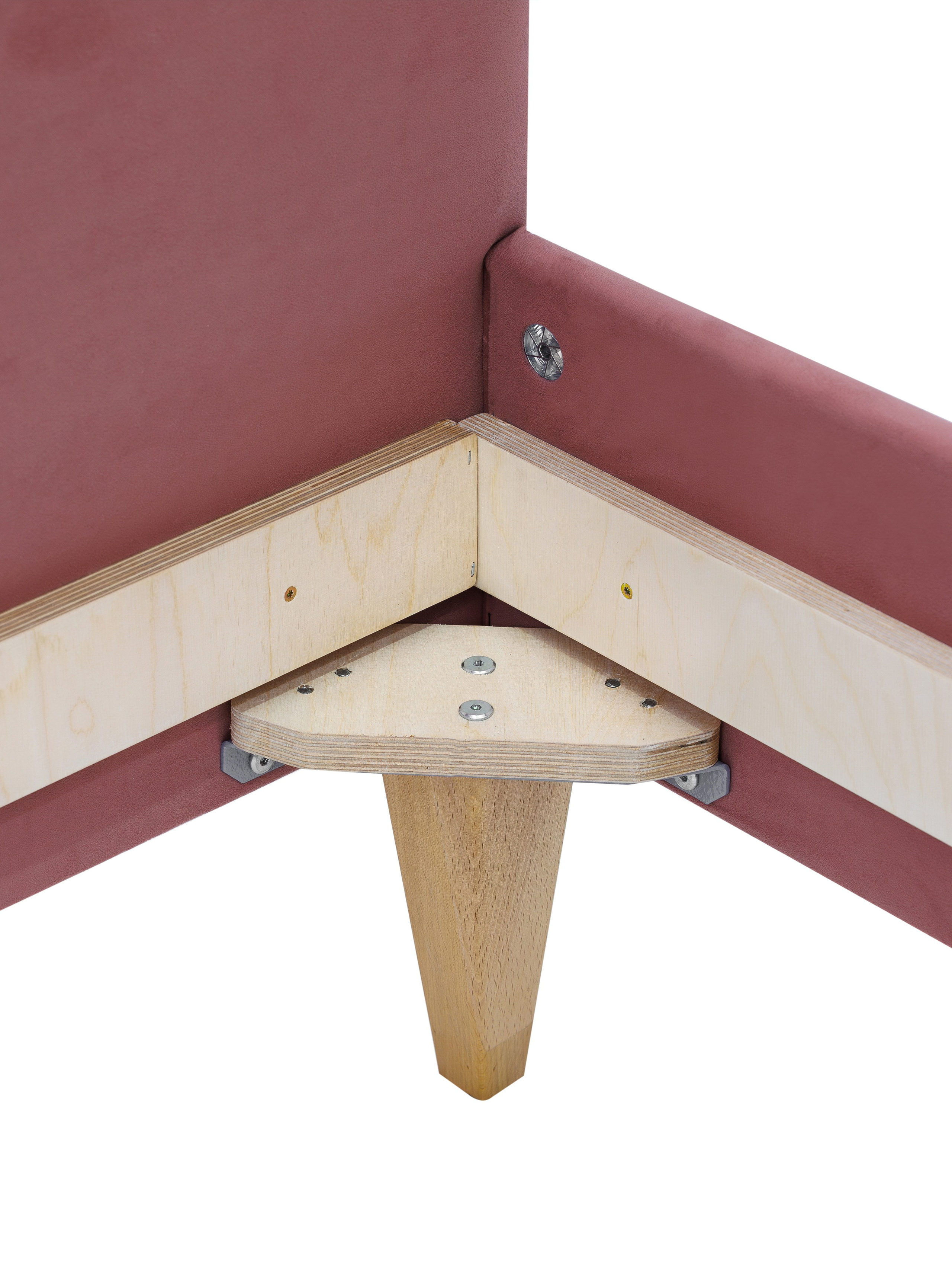 Кровать. Фотосъёмка для бизнеса — предметное фото, репортаж с мероприятий, портреты людей, съёмка интерьера и экстерьера