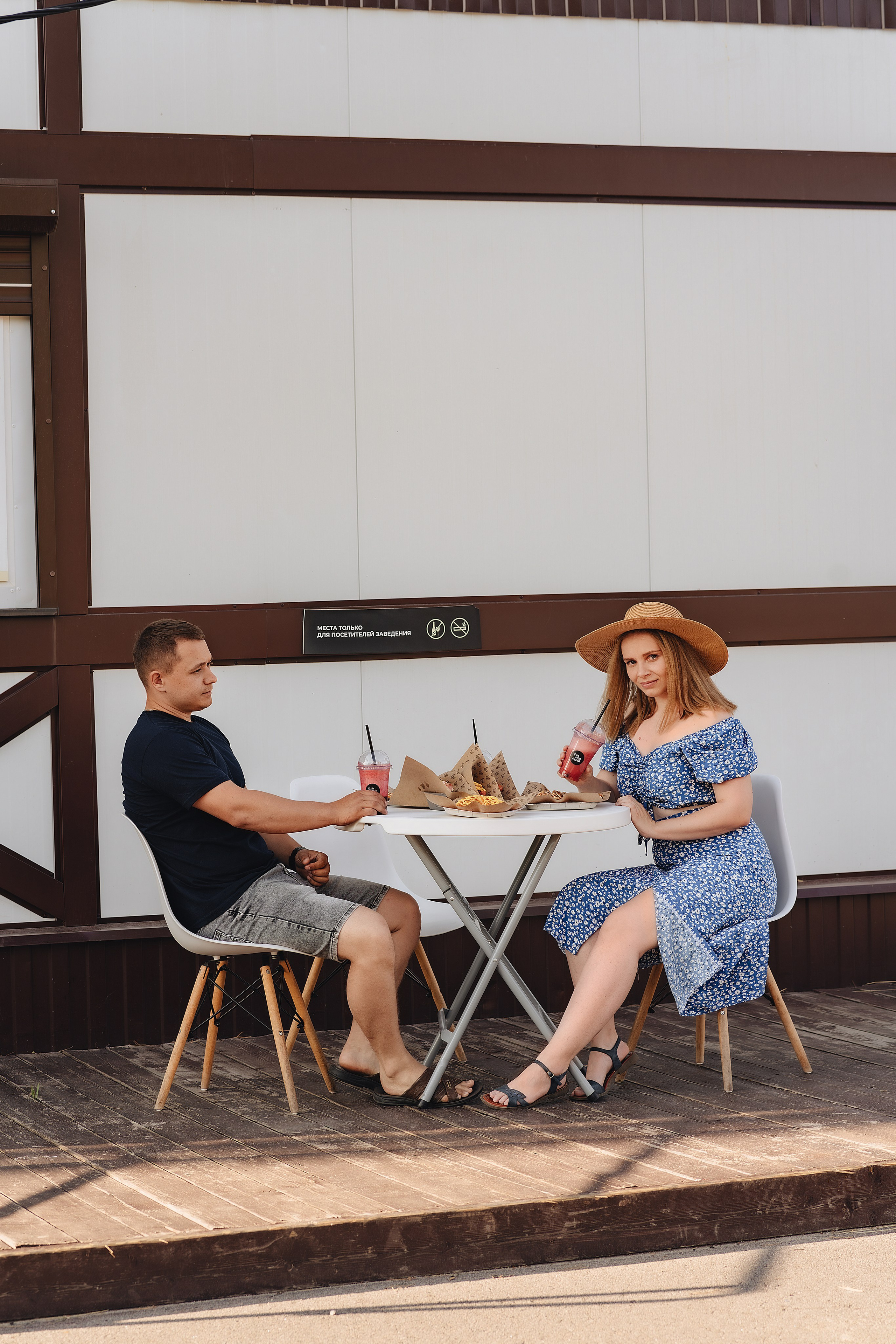 Семейная прогулка | Съемка для кофейни. Фотограф Карина Шмулёва. Воронеж и область