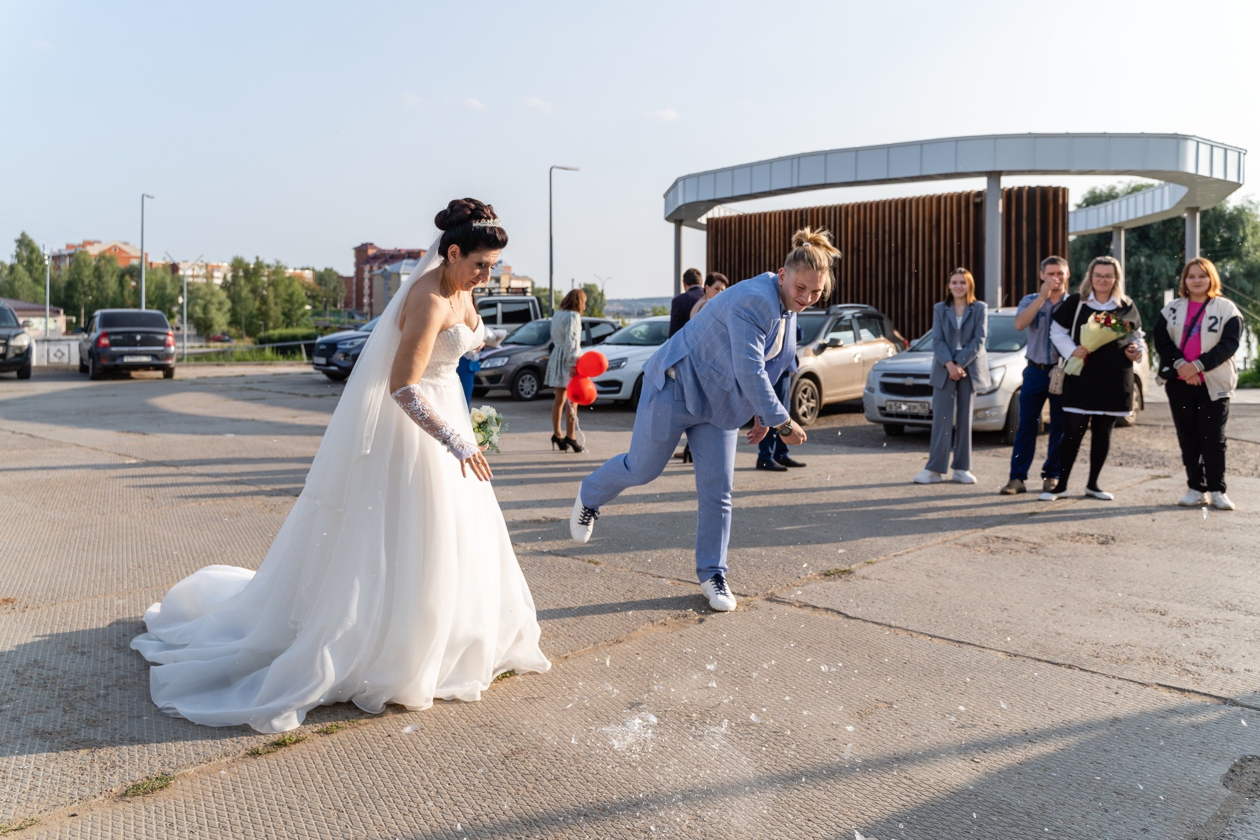 Свадебная фотосъемка в Ижевске, Воткинске, Чайковском, Сарапуле, Перми, Уфе и Казани. Фото и видео для бизнеса, репортажная и свадебная съемка|Александр Кузнецов|Ижевск, Воткинск