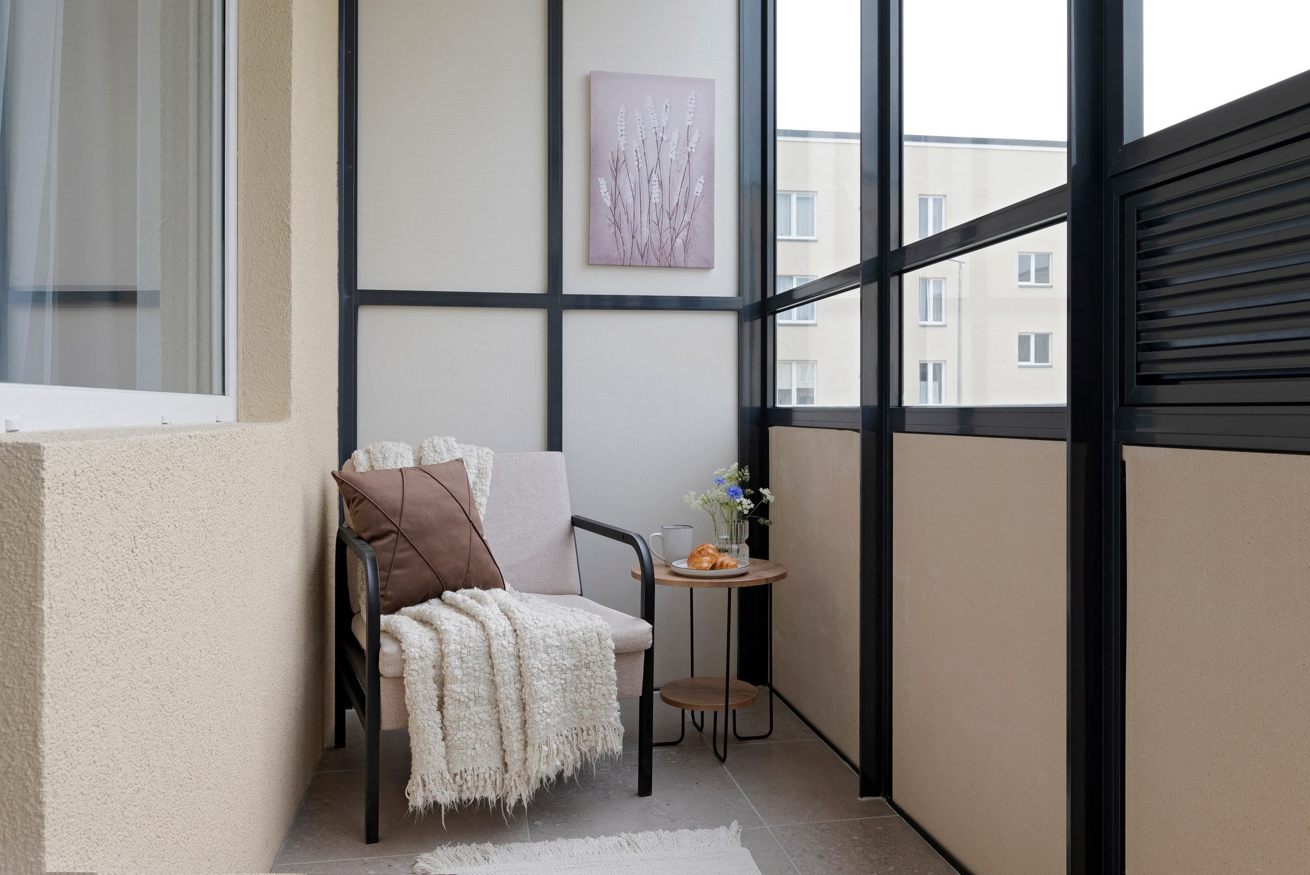 Любоград. Главная