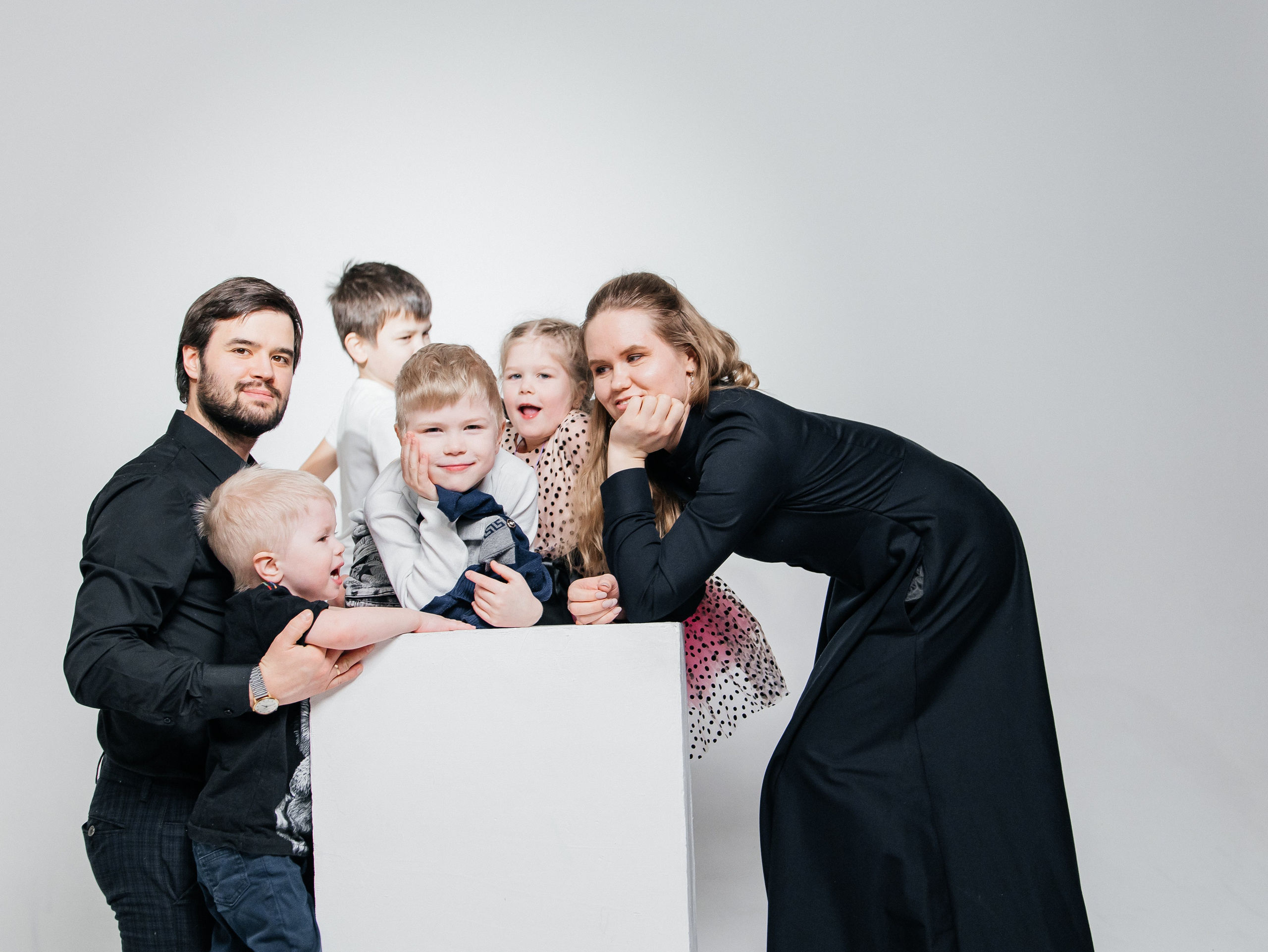 Семейная фотосессия. Мамлеева Виктория — Портретный фотограф в Москве. Все виды фото, от индивидуальных до репортажей, от беременности до семейных фотографий