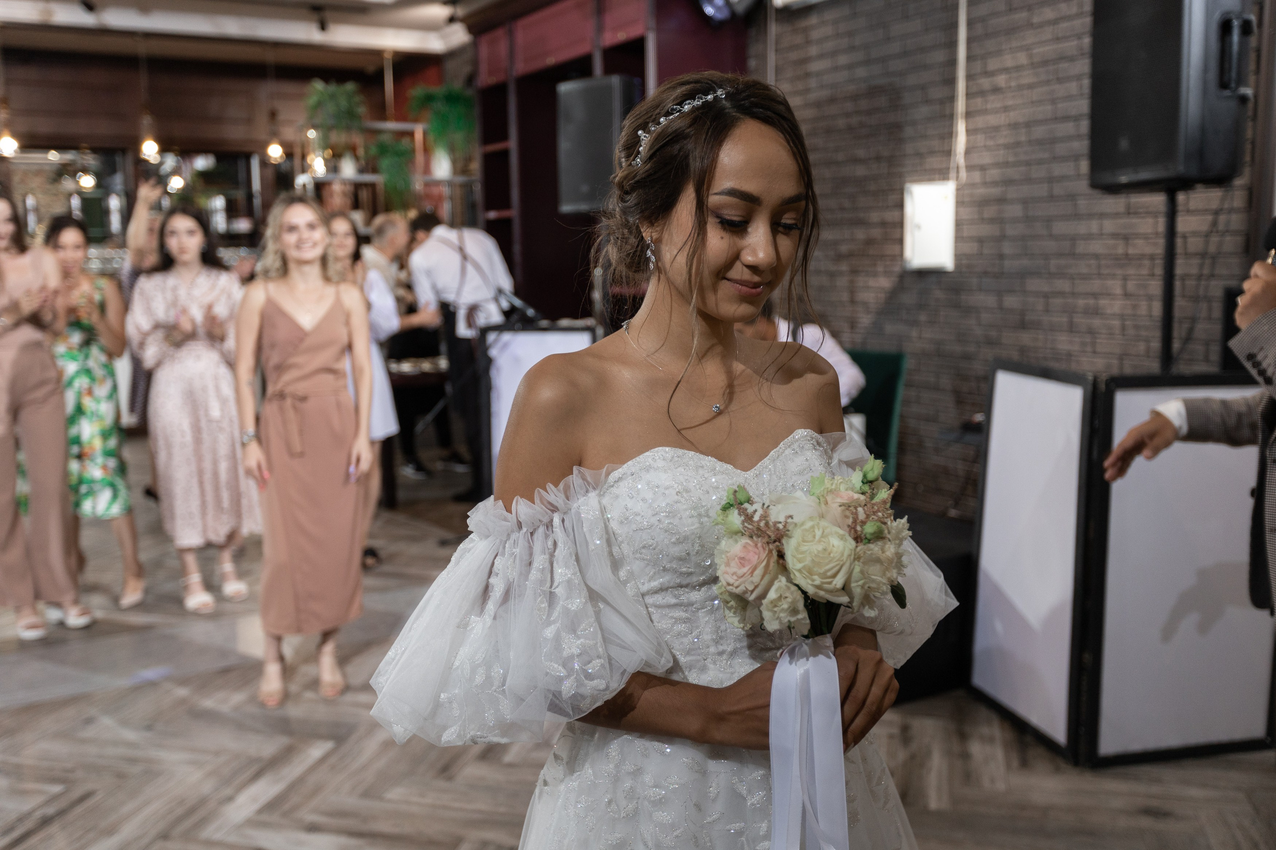 Свадебный фотограф Уфа — Руслан ГабдлисламовЖивые эмоции, красивые кадры, воспоминания на всю жизнь.Работаю по всей Республике Башкортоста. Свадебный фотограф Уфа Руслан Габдлисламов