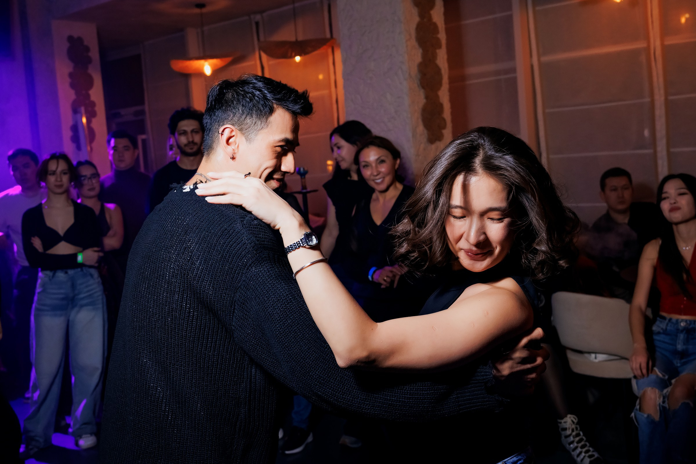 Bachata party. Репортажный фотограф в Алматы Каюпов Сержан