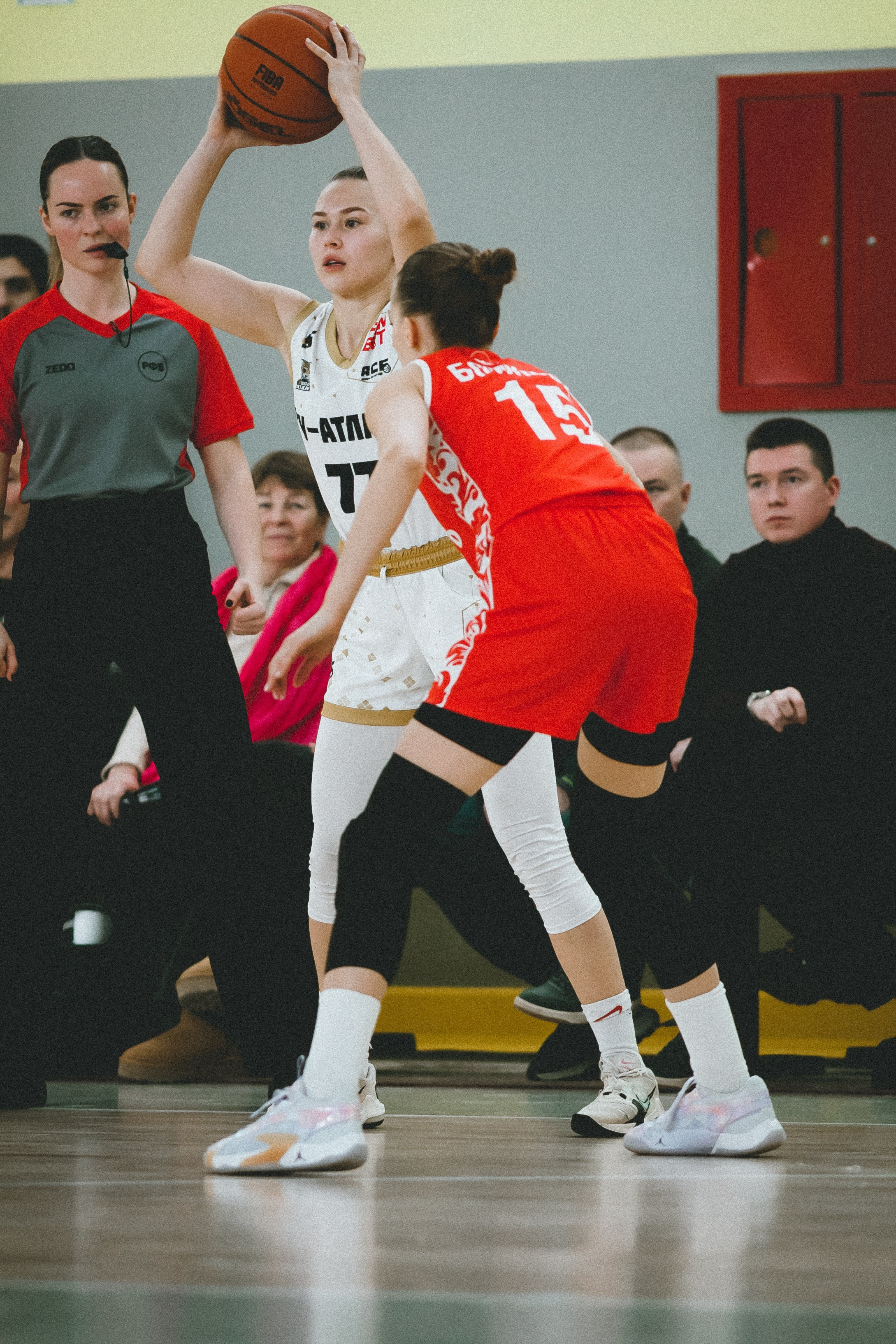 Атланта-Юность / 1. Фотография