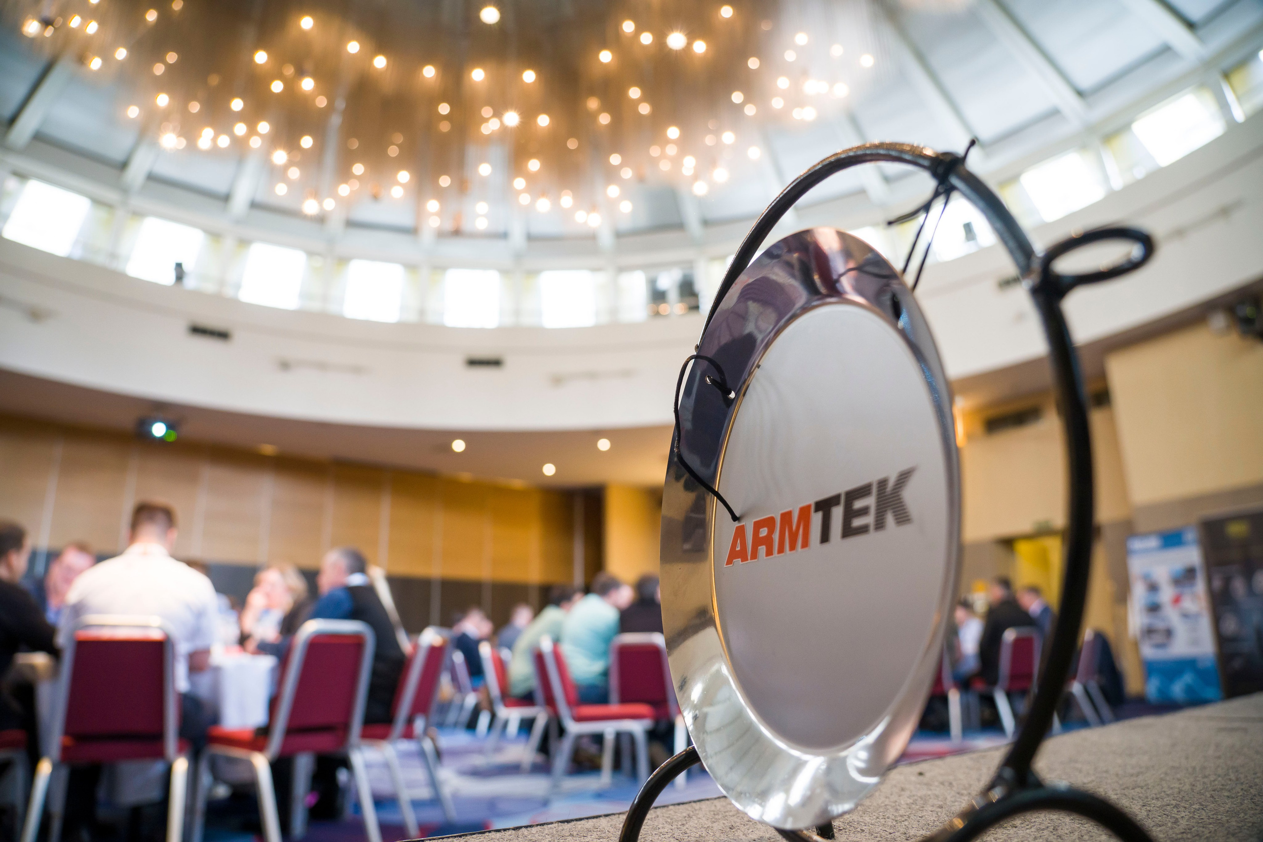 бизнес встреча форум конференция поставщиков и закупщиков автодилеров комплектующих автомобилей машин авто 