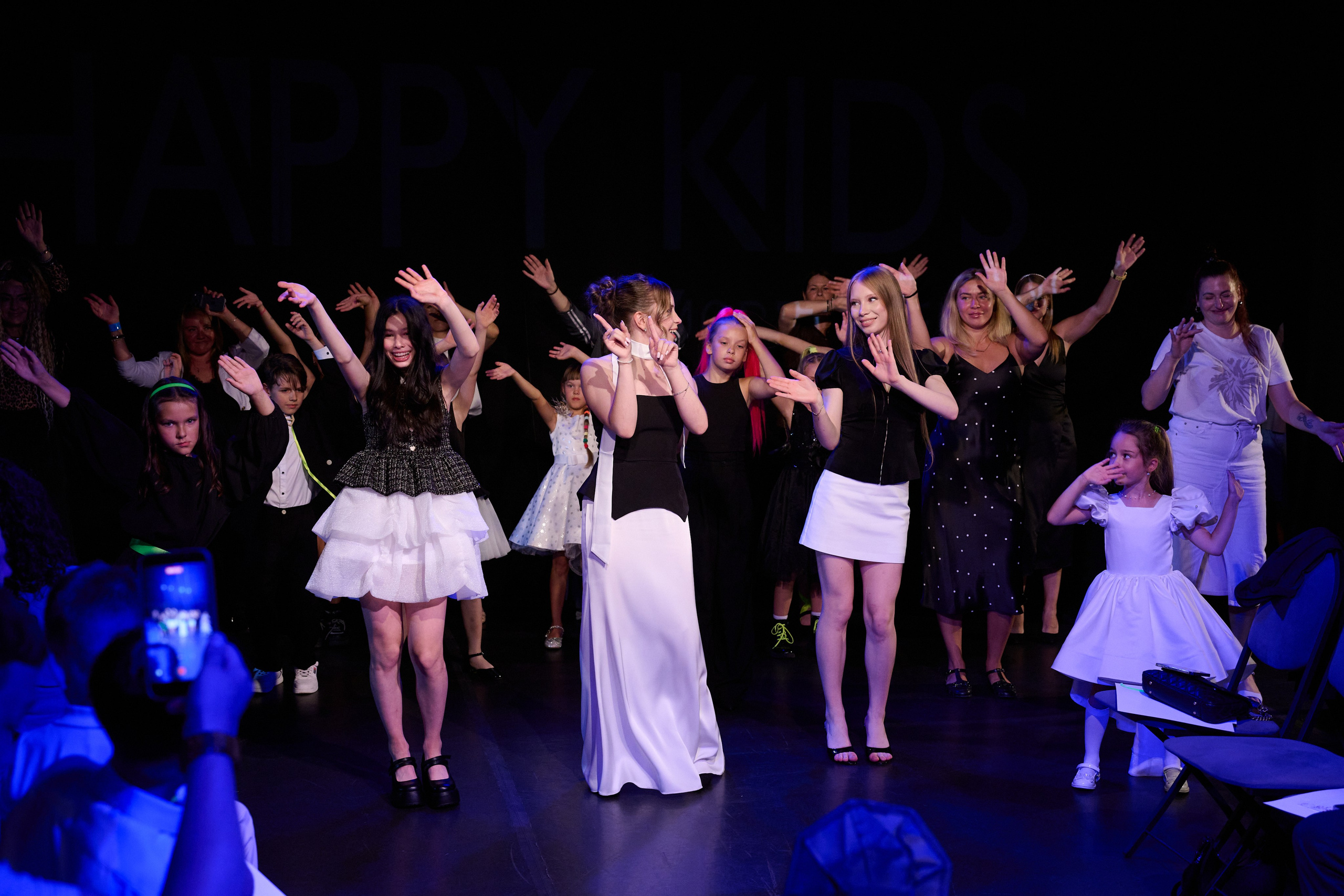 Выпускной модельной школы Happy Kids. Портретный фотограф Санкт-Петербург Владимир Веселов