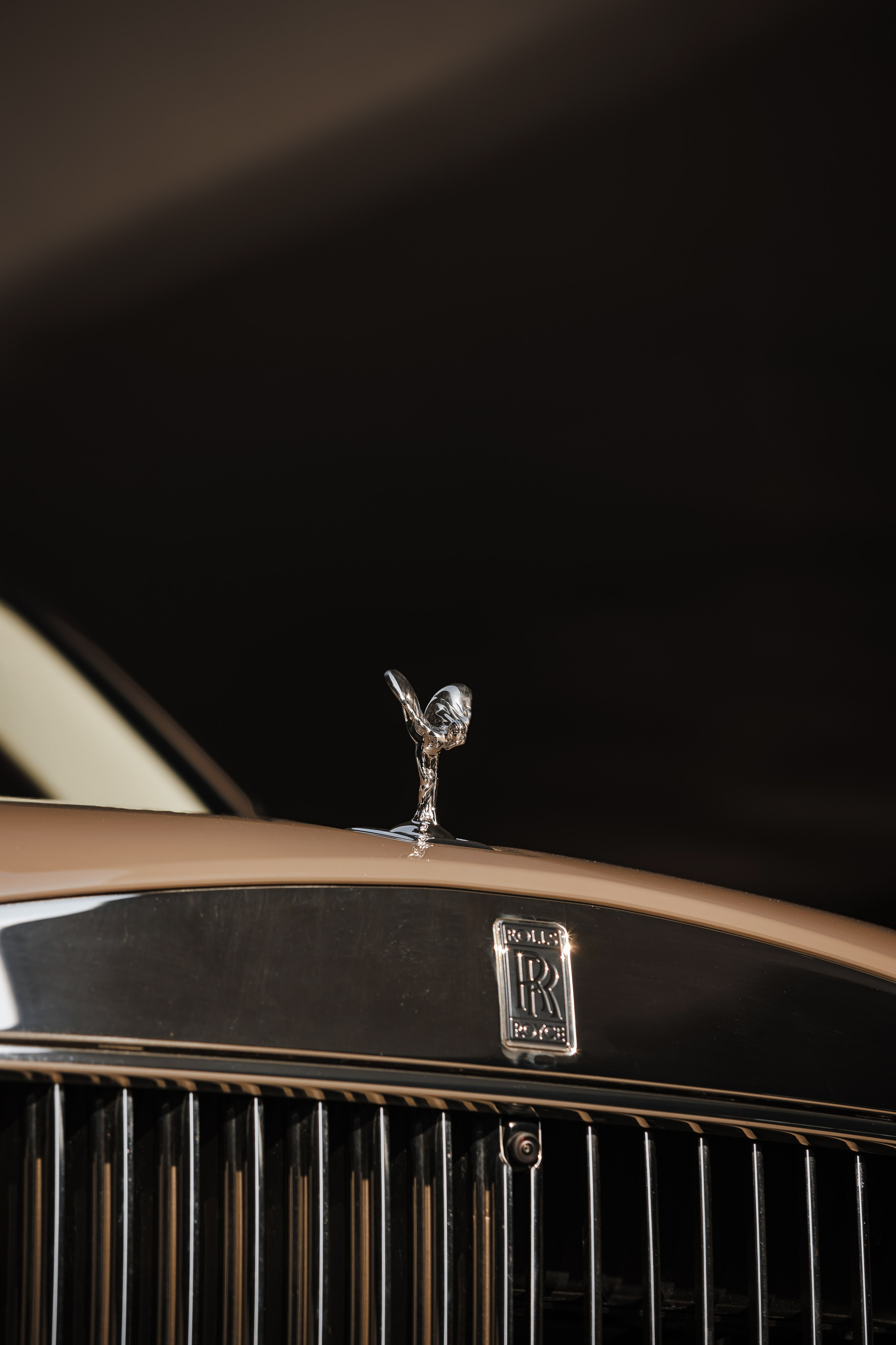 Luxury Car Photography in Dubai — Rolls-Royce Photoshoot. Evgen Yatsenko — Photographer in Dubai
