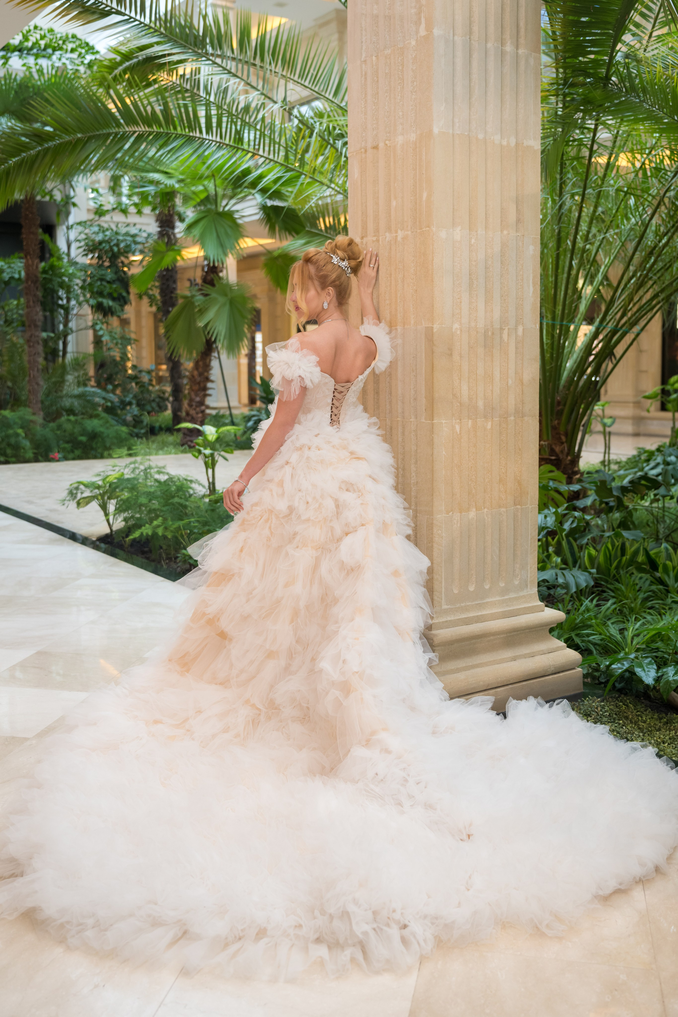 Виктор & Кристина. Семейный и контент фотограф в Москве Alira