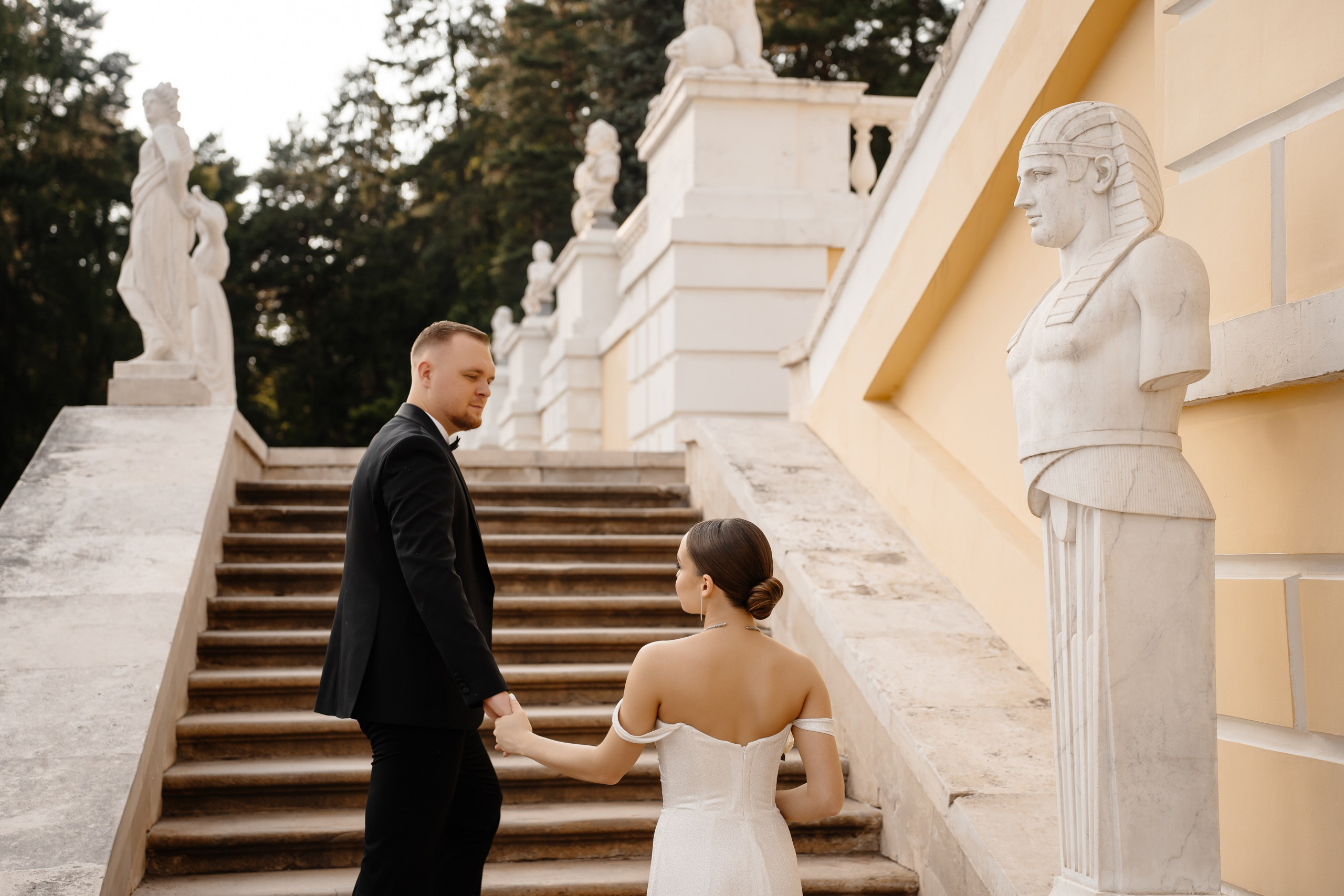 Свадебная фотосессия в парке Архангельское. Свадебный и семейный фотограф в Москве Светлана Зоткина