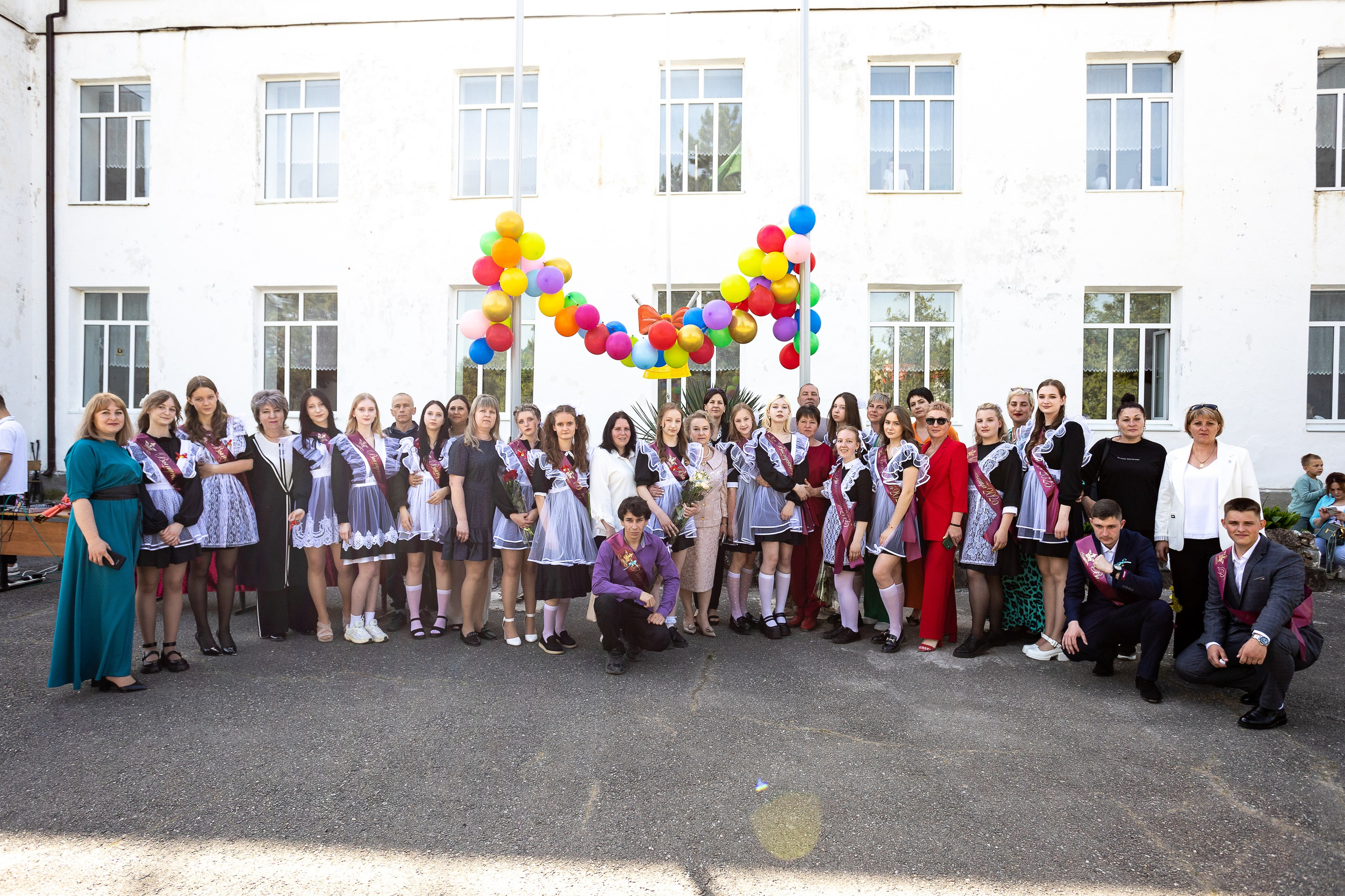 Последний звонок. Выпускные альбомы Майкоп, Краснодар Елена Золотарева