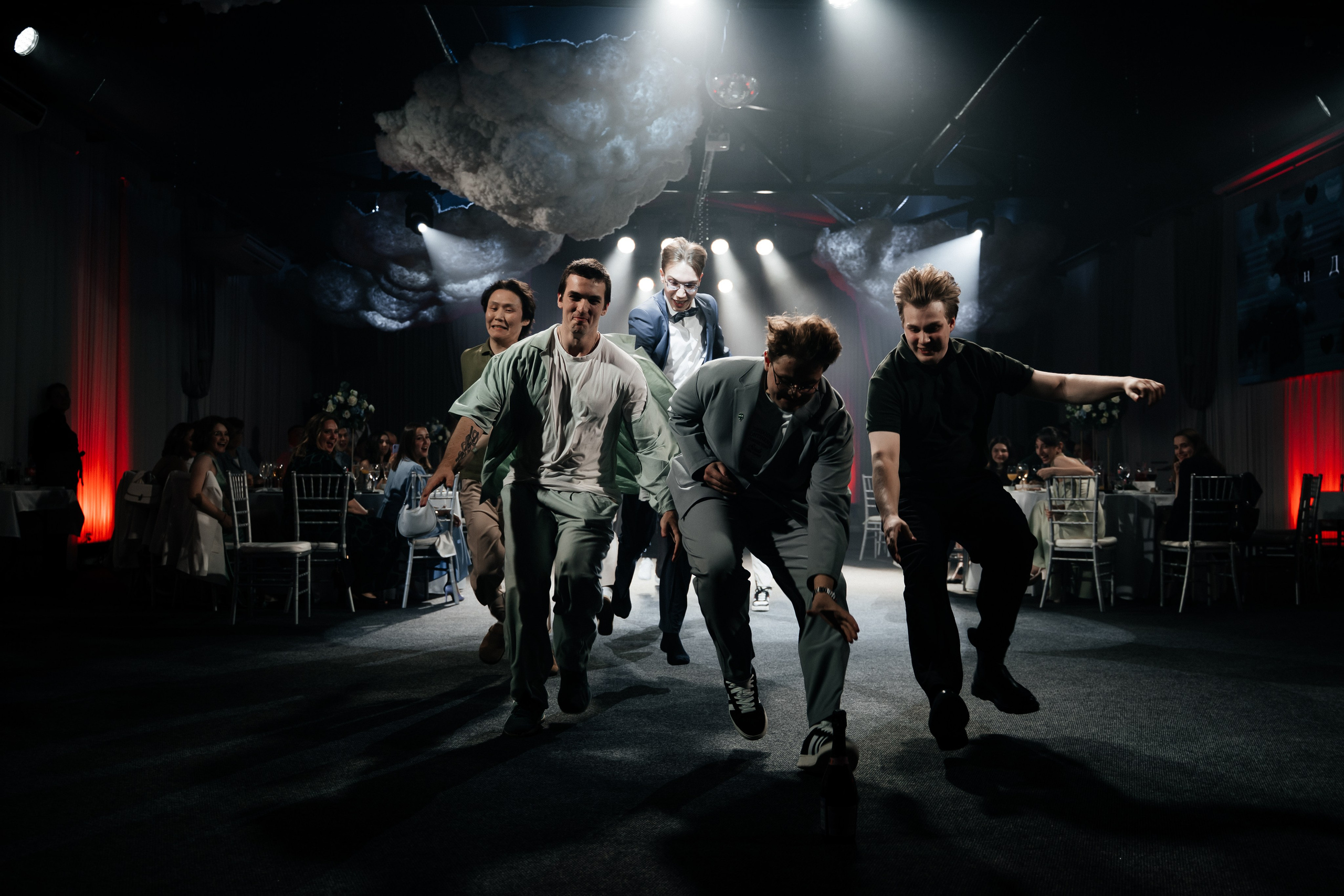 Wedding «Laugh and cry». Свадебные фотограф и видеограф Наталья и Анатолий Новиковы СПб