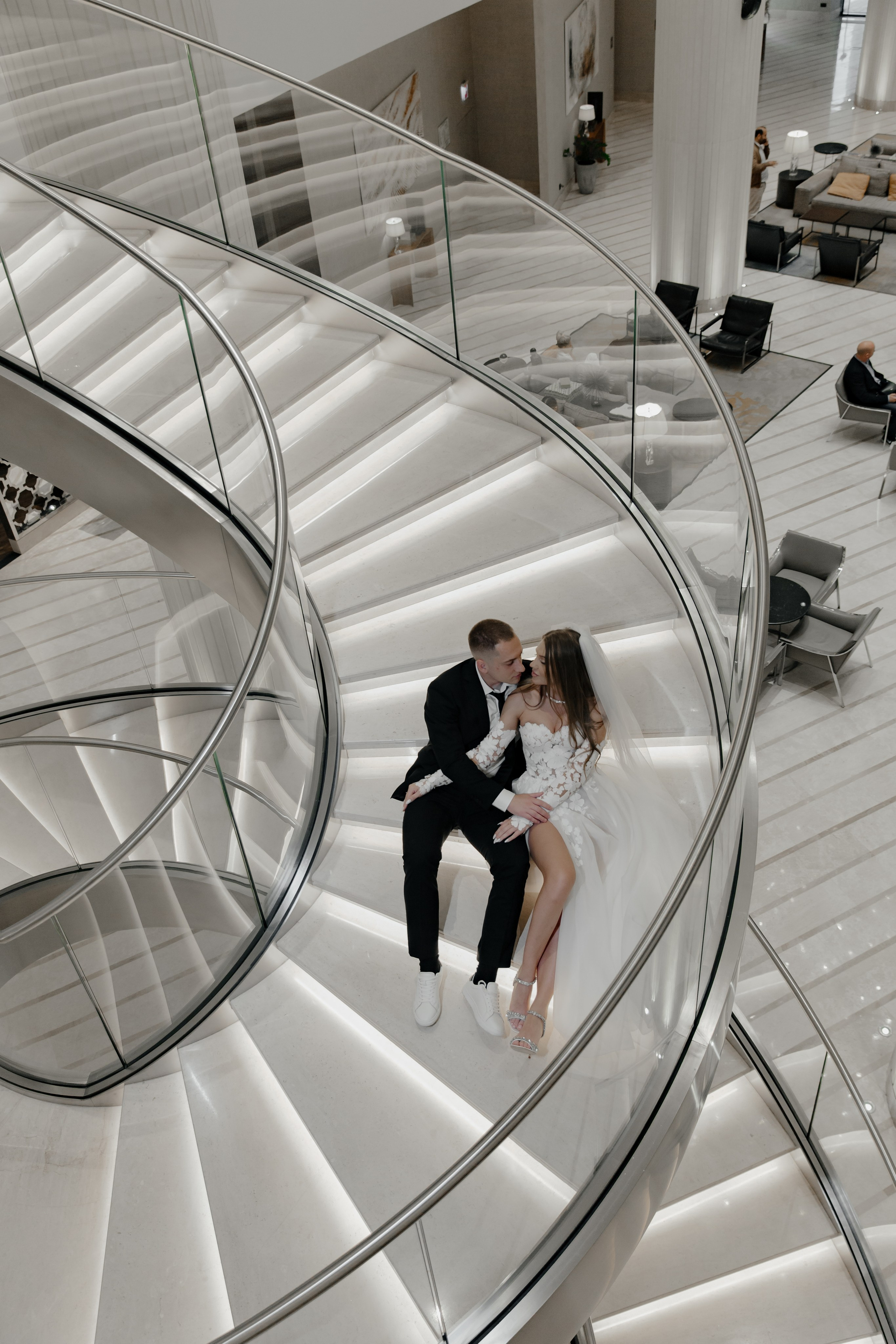 02.07.24. RETOUCH-HOUSE