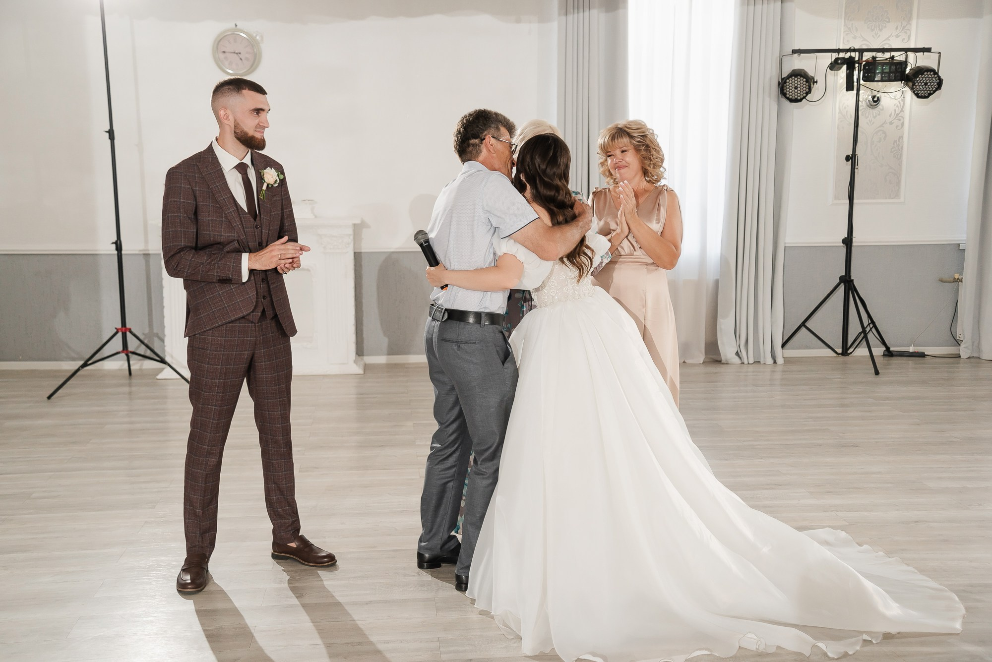 Дмитрий и Екатерина. Свадебный фотограф в Барнауле Дмитрий Медведев